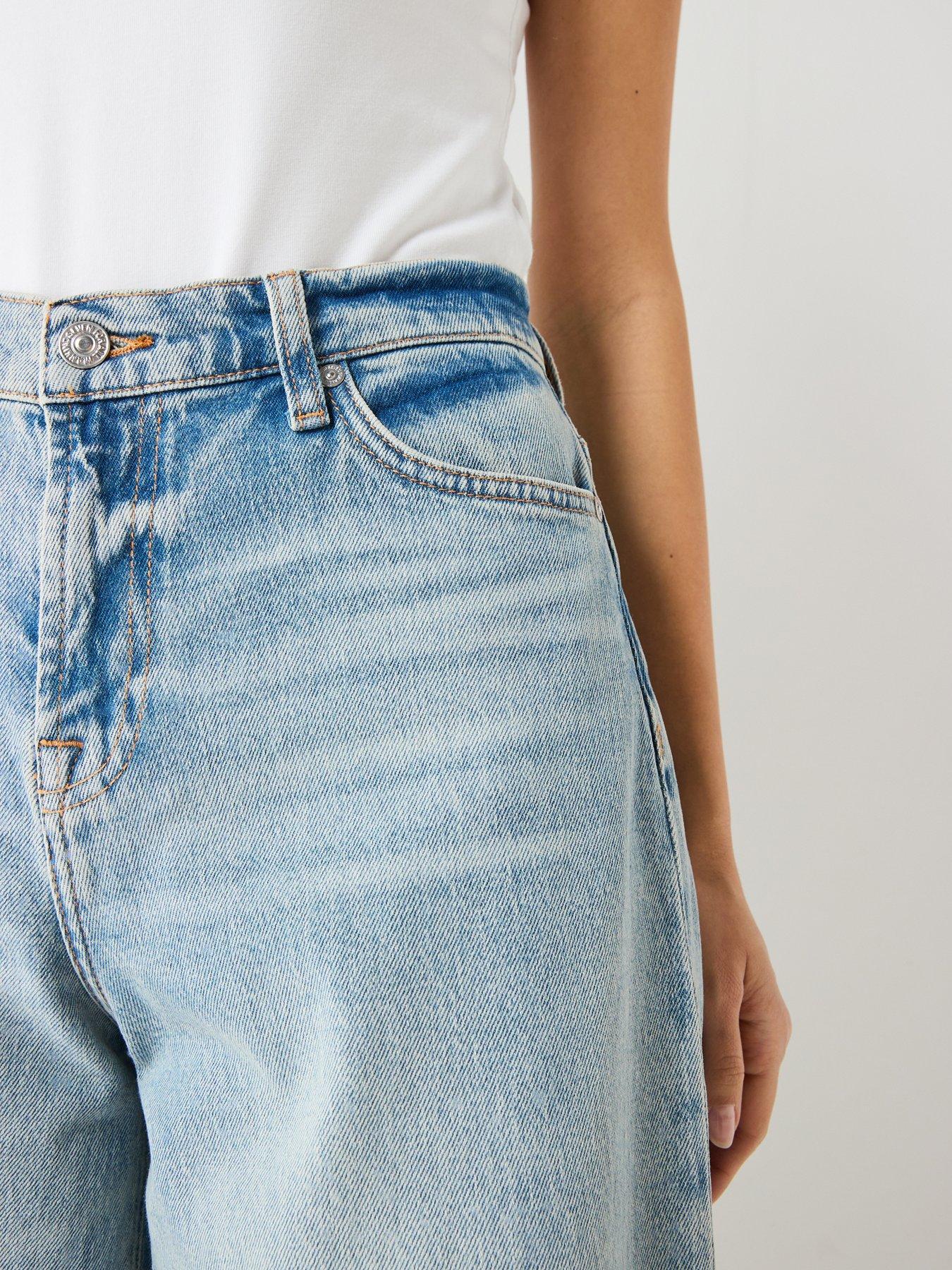 Image 6 of 6 of 7 FOR ALL MANKIND Marie Wide Leg Jeans - Light Wash
