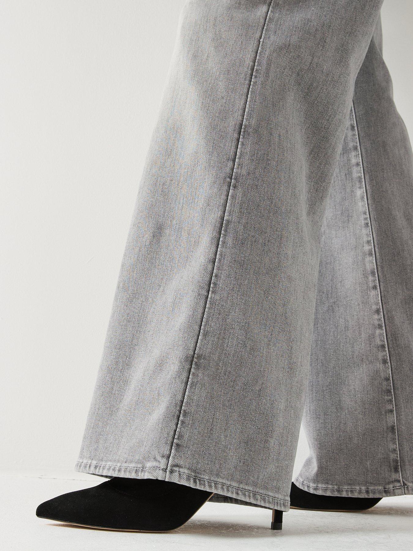 Image 6 of 6 of 7 FOR ALL MANKIND Lotta Wide Leg Jeans - Grey