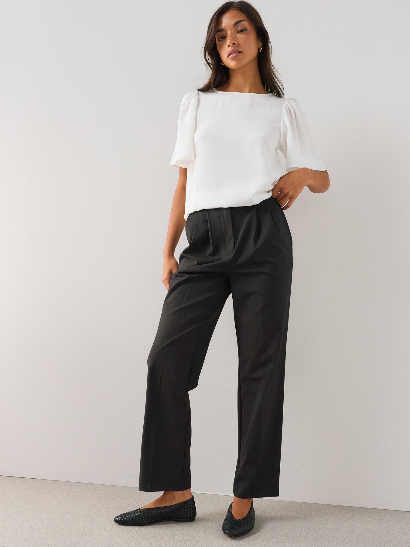 Image 3 of 7 of The Very Collection Tiered Sleeve Blouse - White