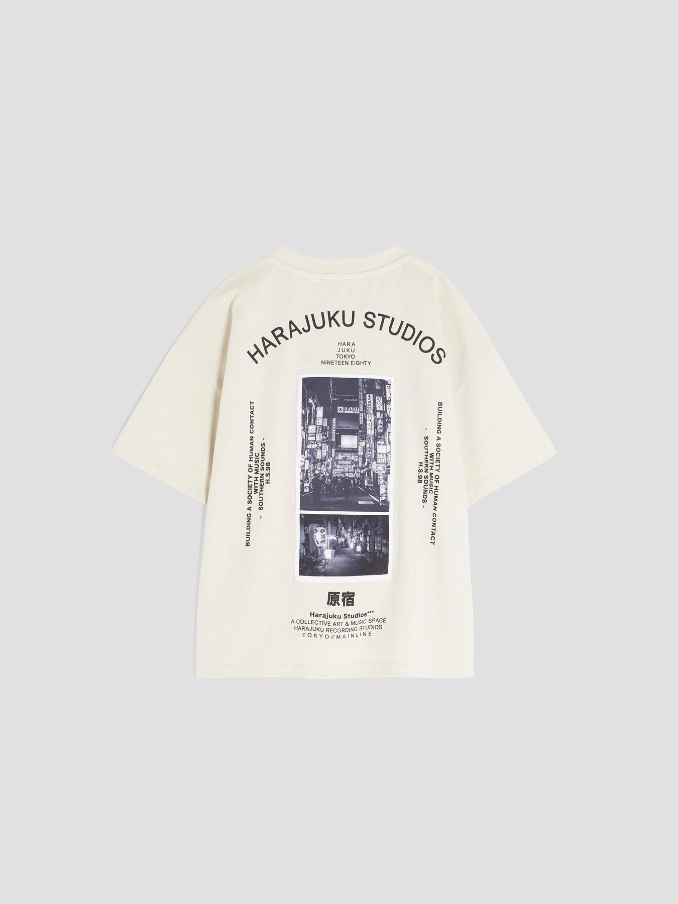 River Island Older Boys Harajuku Studios Backprint T-shirt - Beige