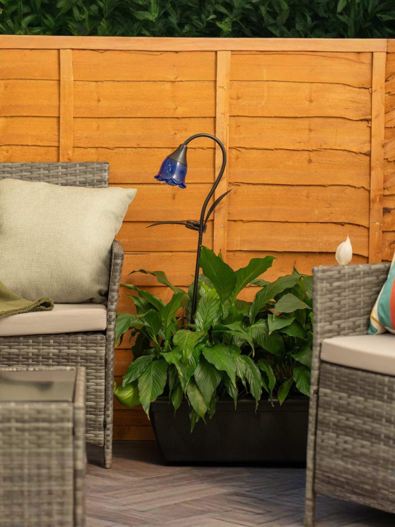 ValueLights Blue Tulip Flower Solar Powered Stake Light