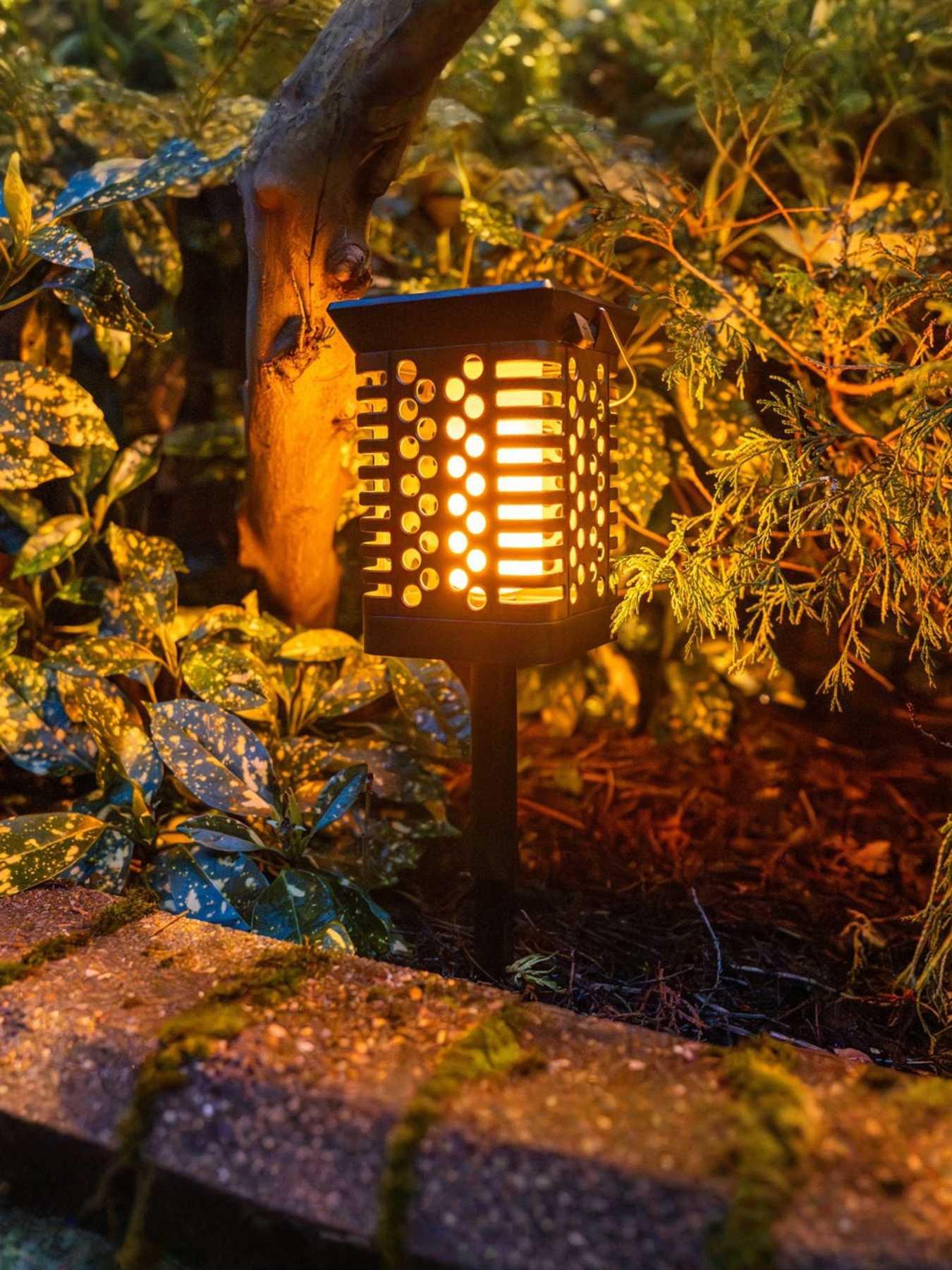 undefined Multi Function Flame Effect Solar Lantern/Stake Light