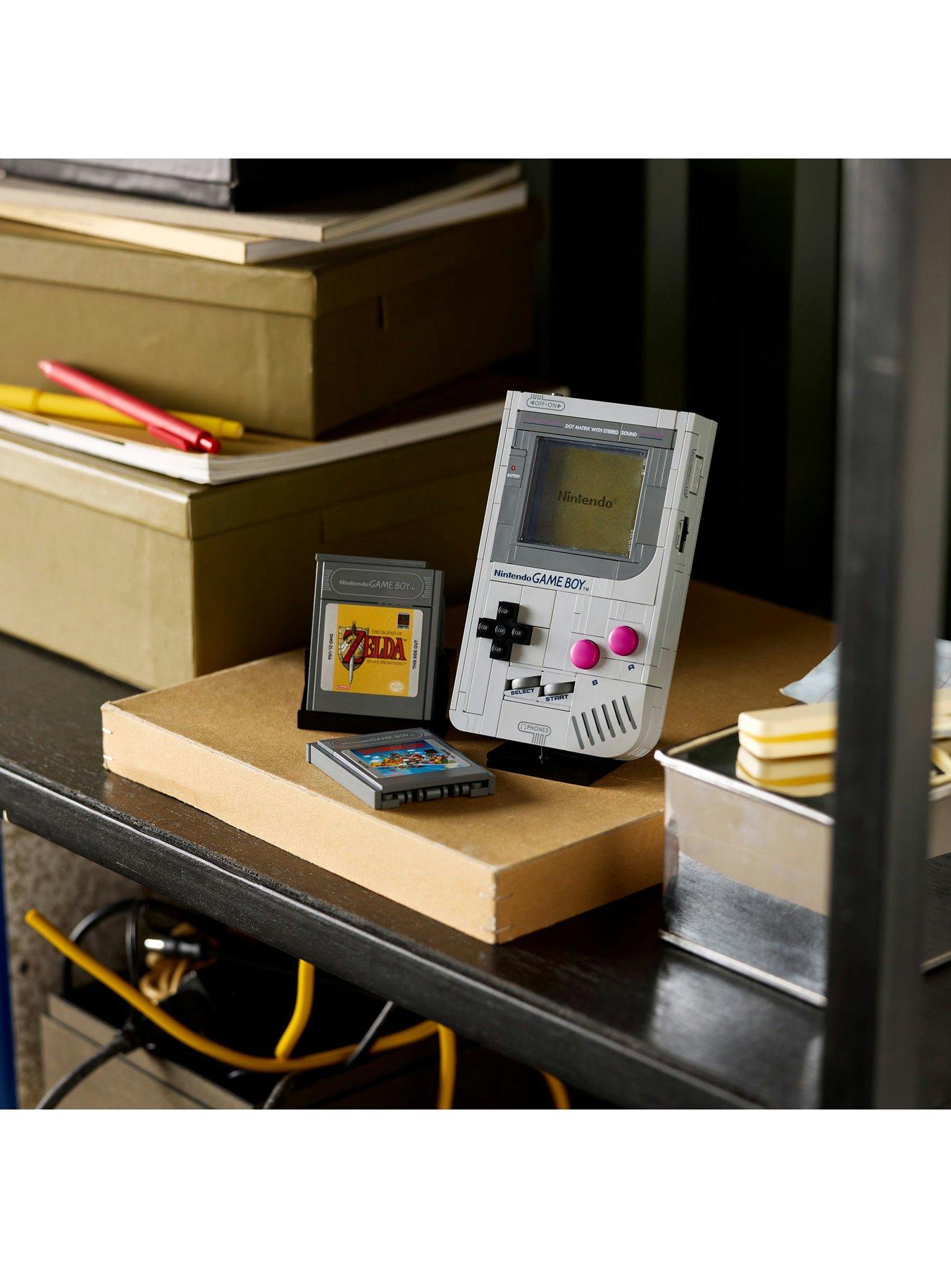 Image 3 of 8 of LEGO Super Mario Game Boy Model Kit for Adults 72046