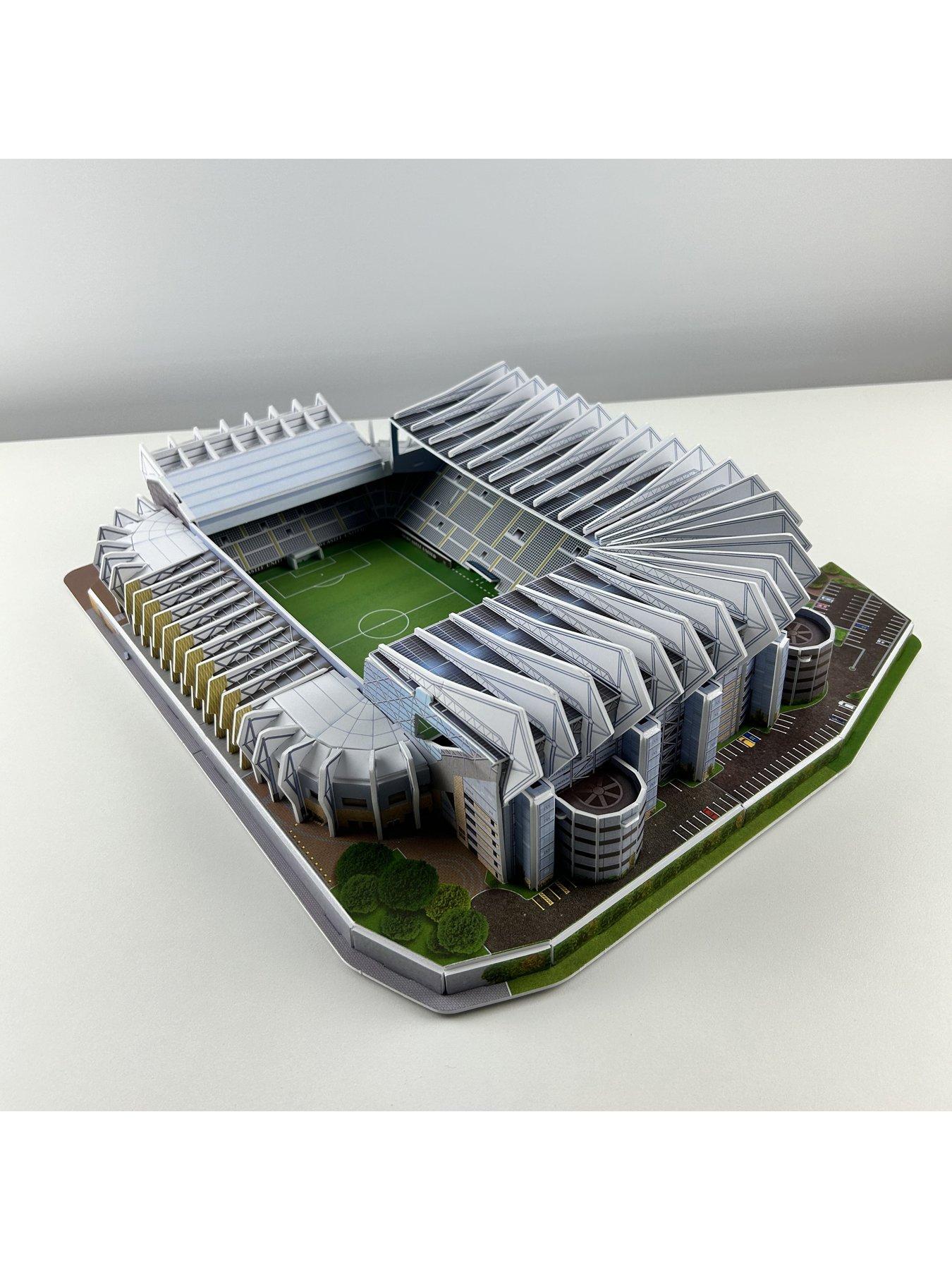 Image 5 of 7 of University Games Newcastle 3D Stadium Puzzle