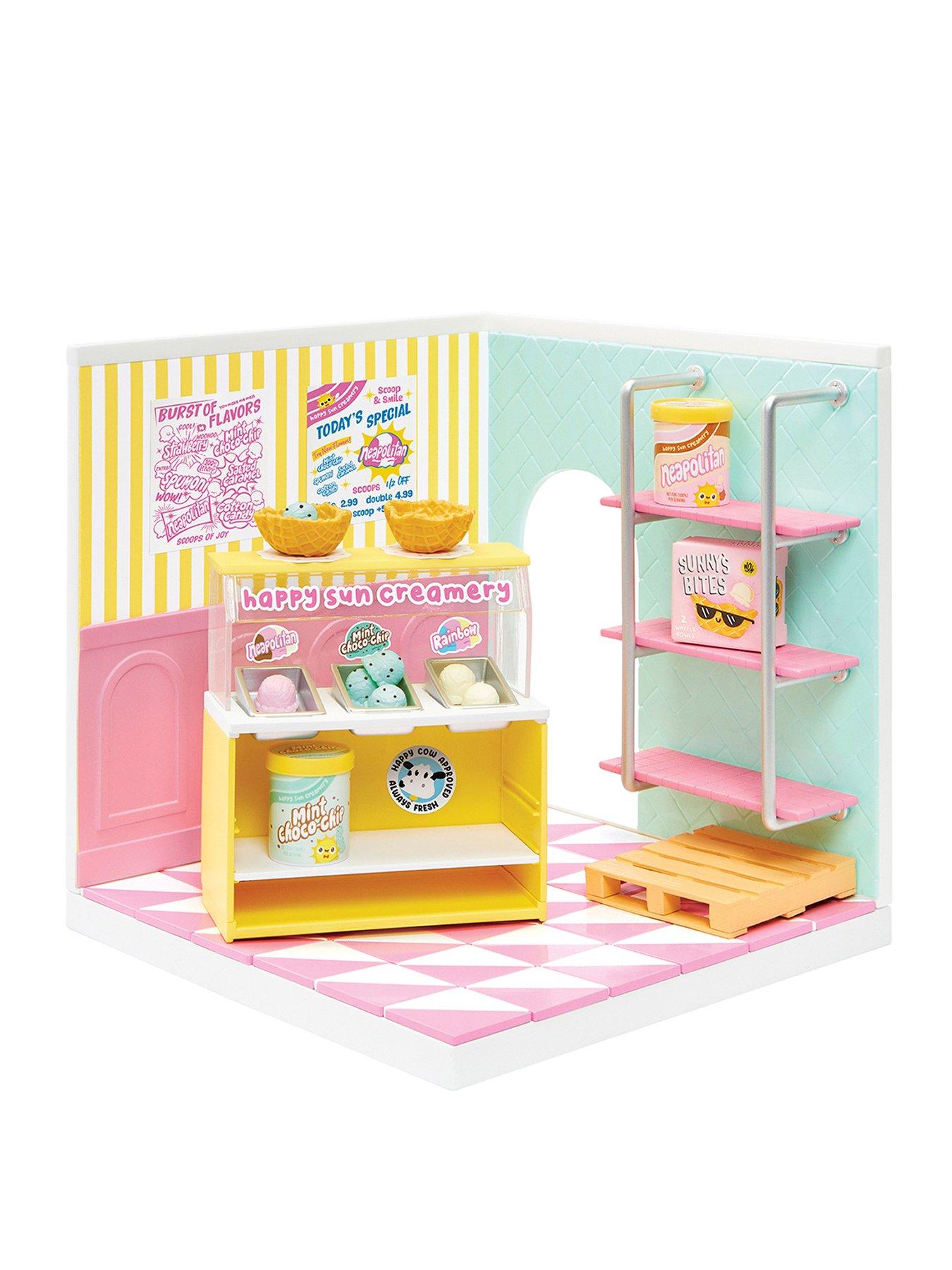 undefined MGA's Miniverse Make It Mini Spaces Ice cream Shop Building Set
