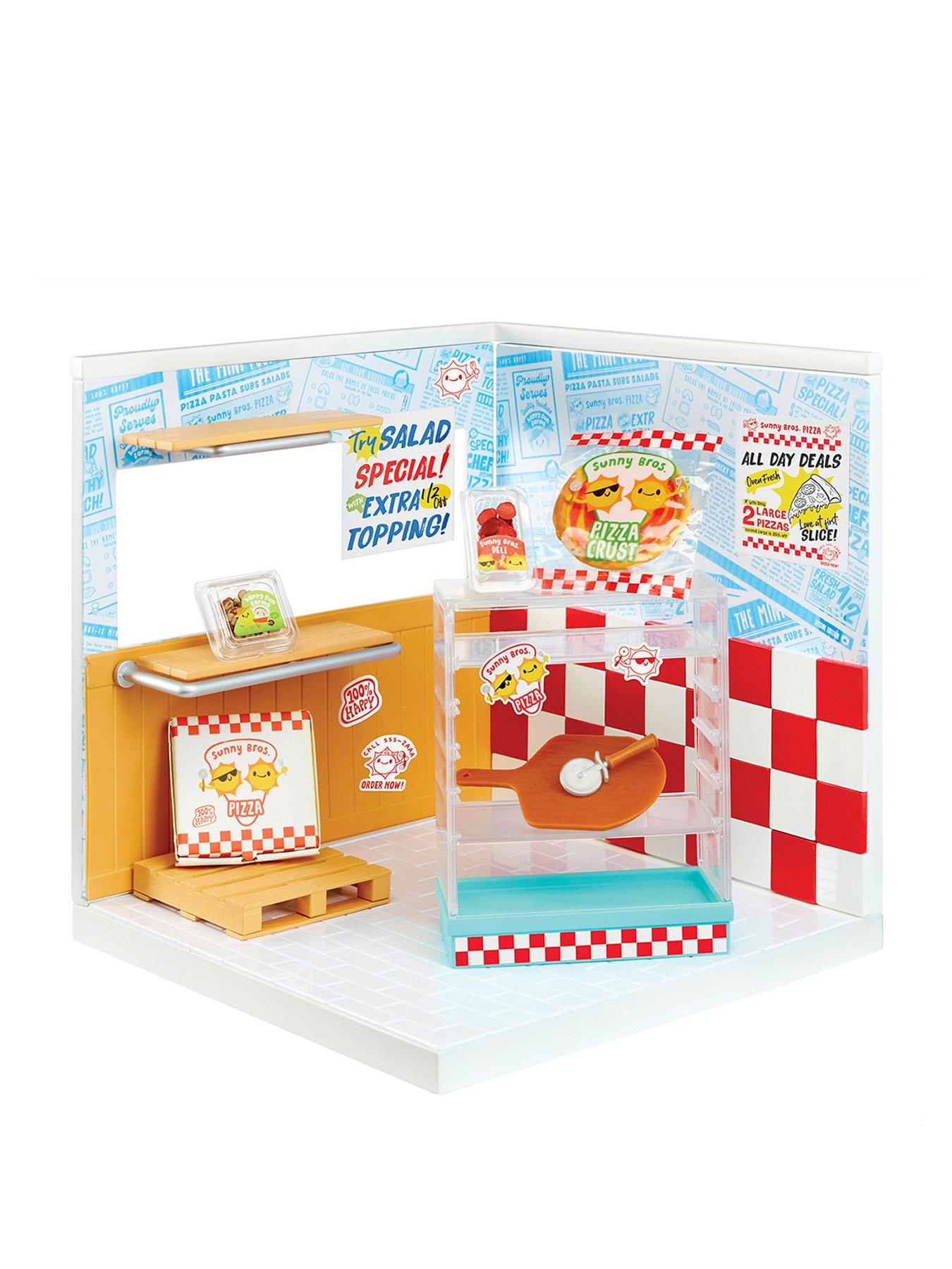 undefined MGA's Miniverse Make It Mini Spaces Pizza Shop Building Set