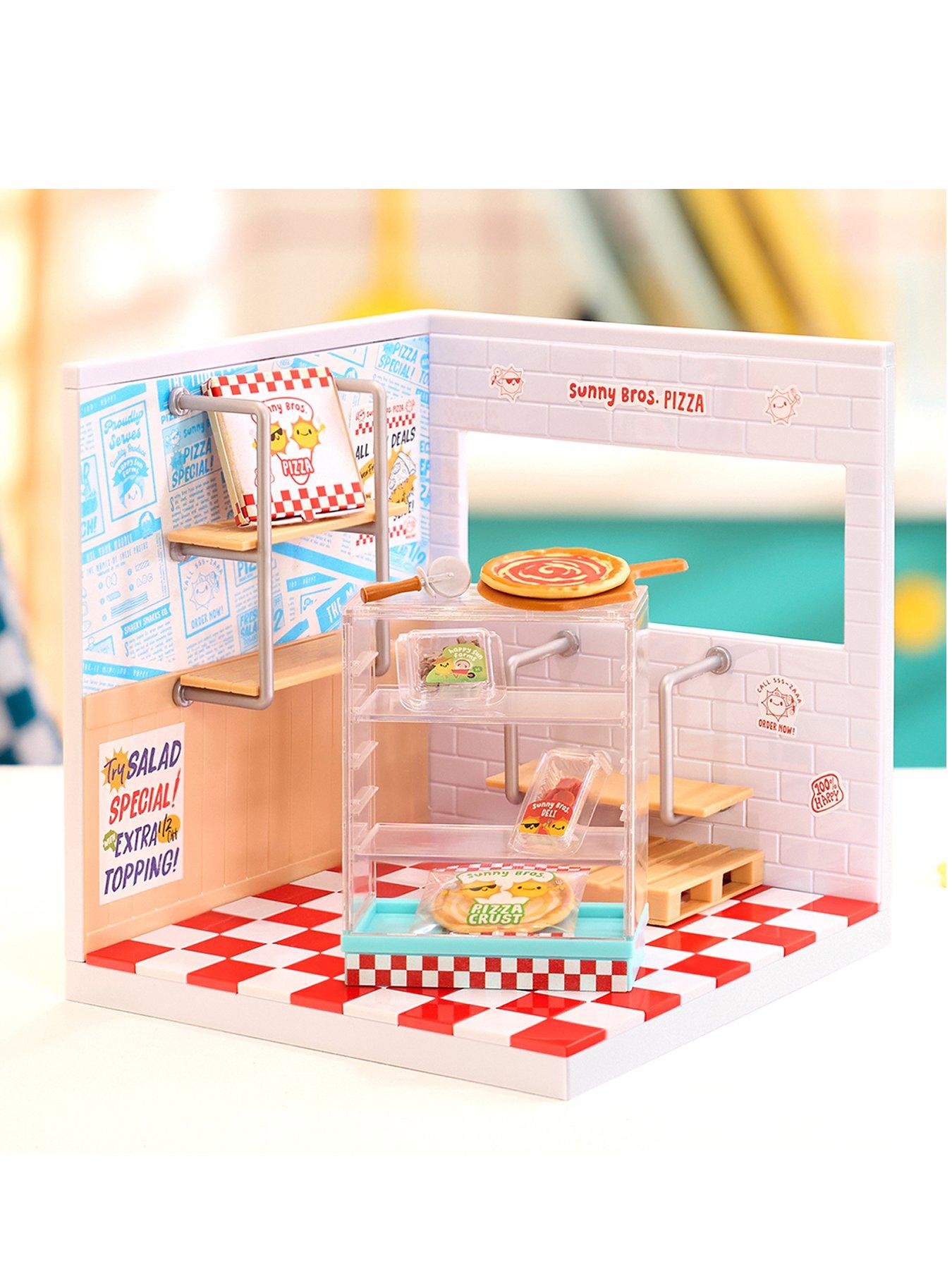 Mini Verse MGA's Miniverse Make It Mini Spaces Pizza Shop Building Set ...