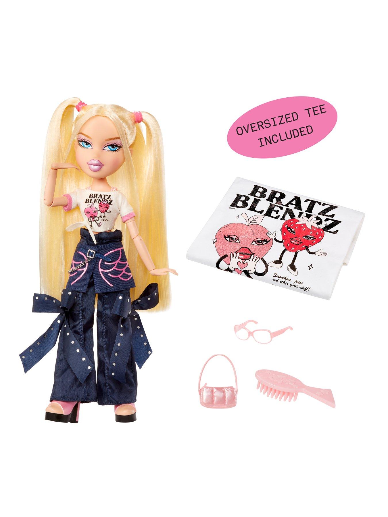 Image 2 of 7 of Bratz Stylin' Doll-Cloe