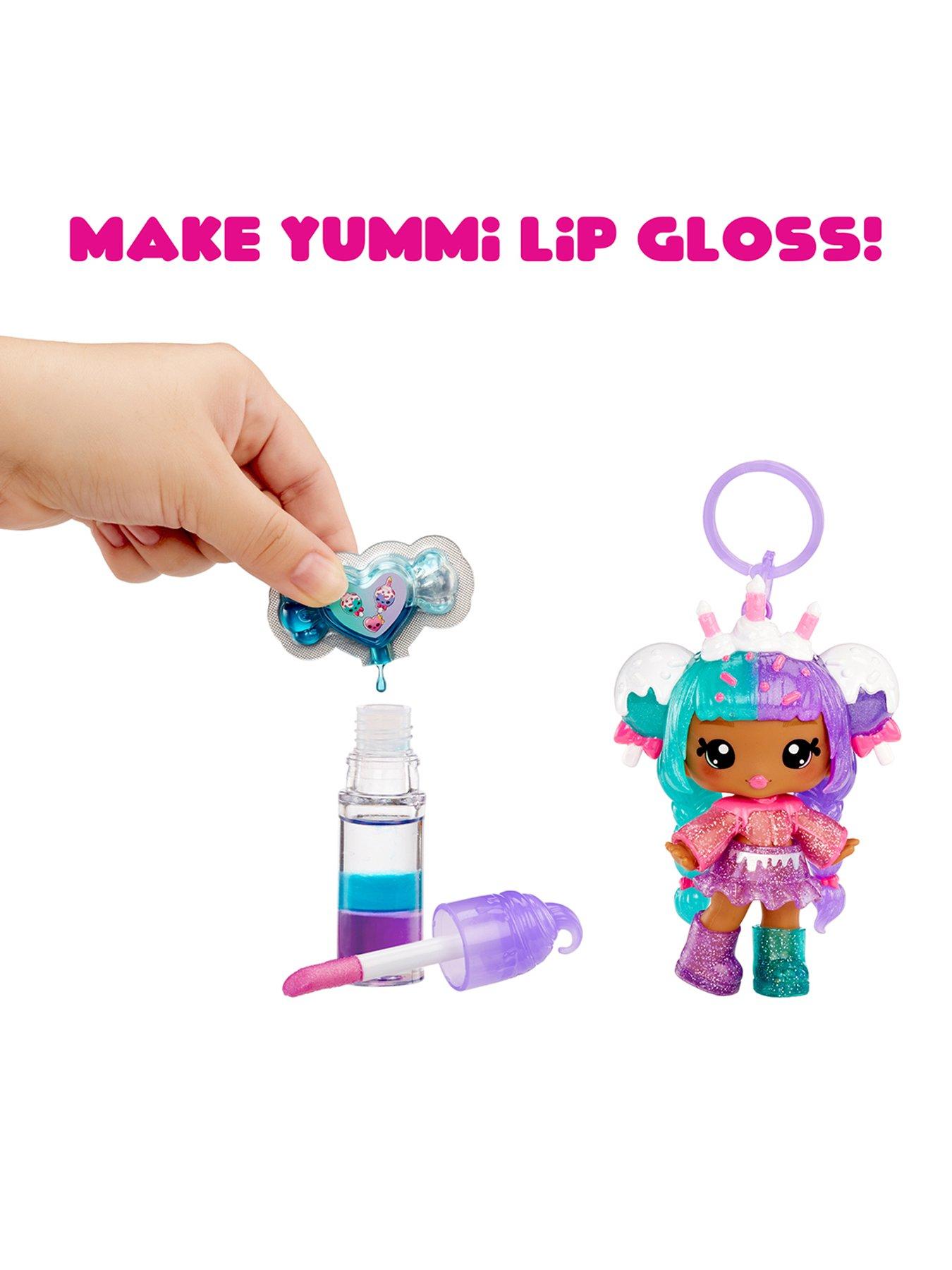 Image 2 of 8 of Yummiland Mystery Color Change Lip Gloss Doll - Carly Cakepop