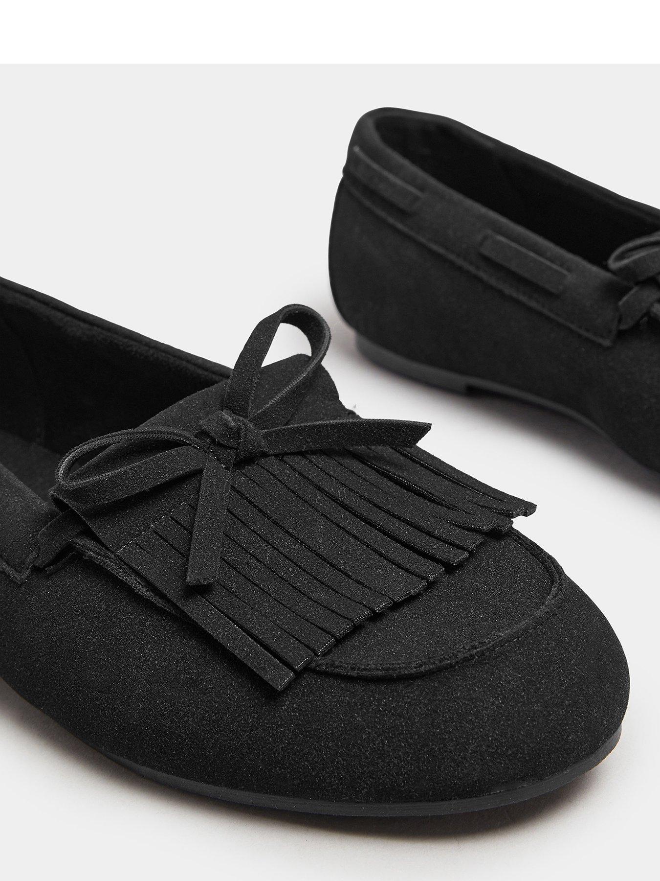 Image 4 of 4 of Yours Extra Wide Fit Fringe Loafer - Black