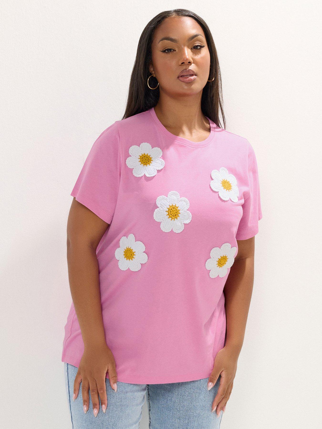 undefined Curve Applique Daisy T-Shirt - Pink