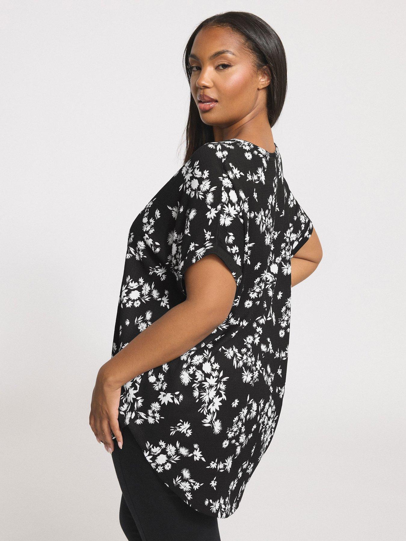 Image 2 of 4 of Yours Curve Notch Neck Texture Top - Black