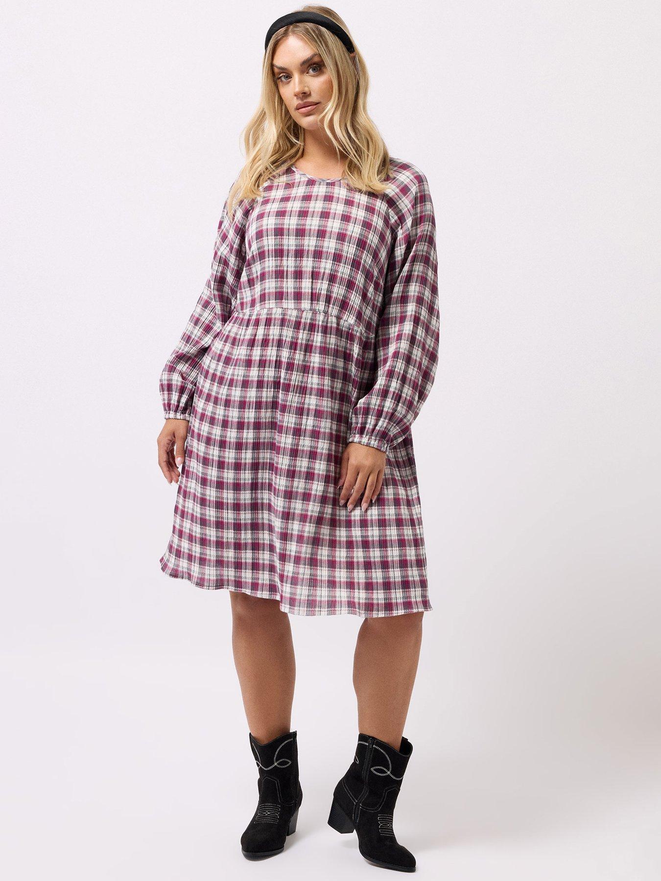 undefined Curve Textured Smock Check Dress - Pink