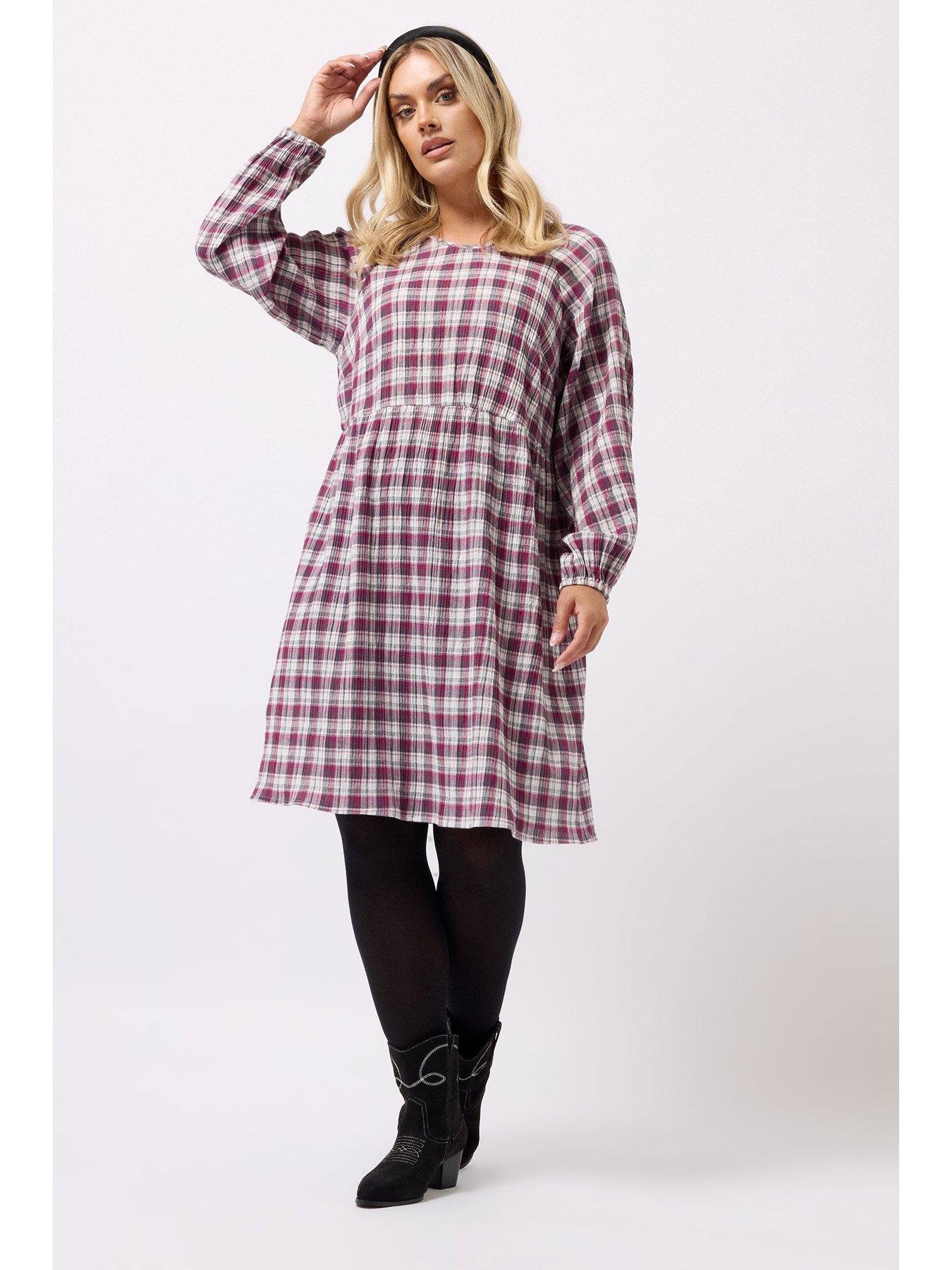 Image 3 of 5 of Yours Curve Textured Smock Check Dress - Pink