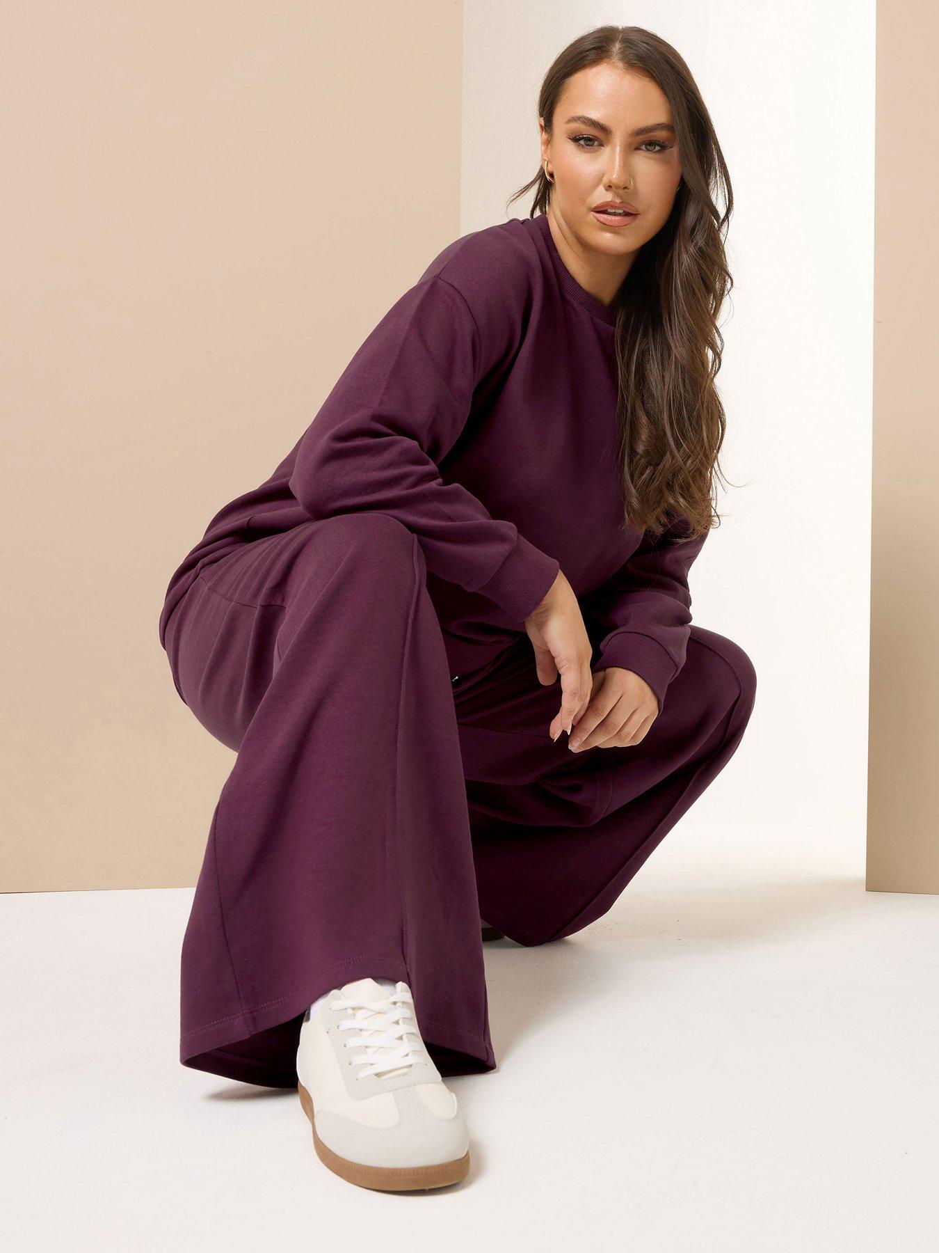 undefined Curve Crew Neck Sweatshirt and Trouser Set - Red