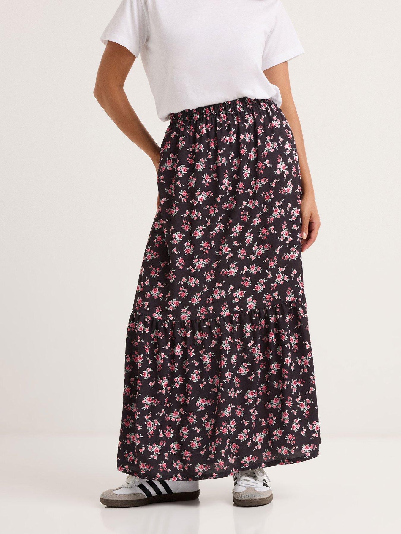 undefined Petite Ditsy Tiered Maxi Skirt - Black