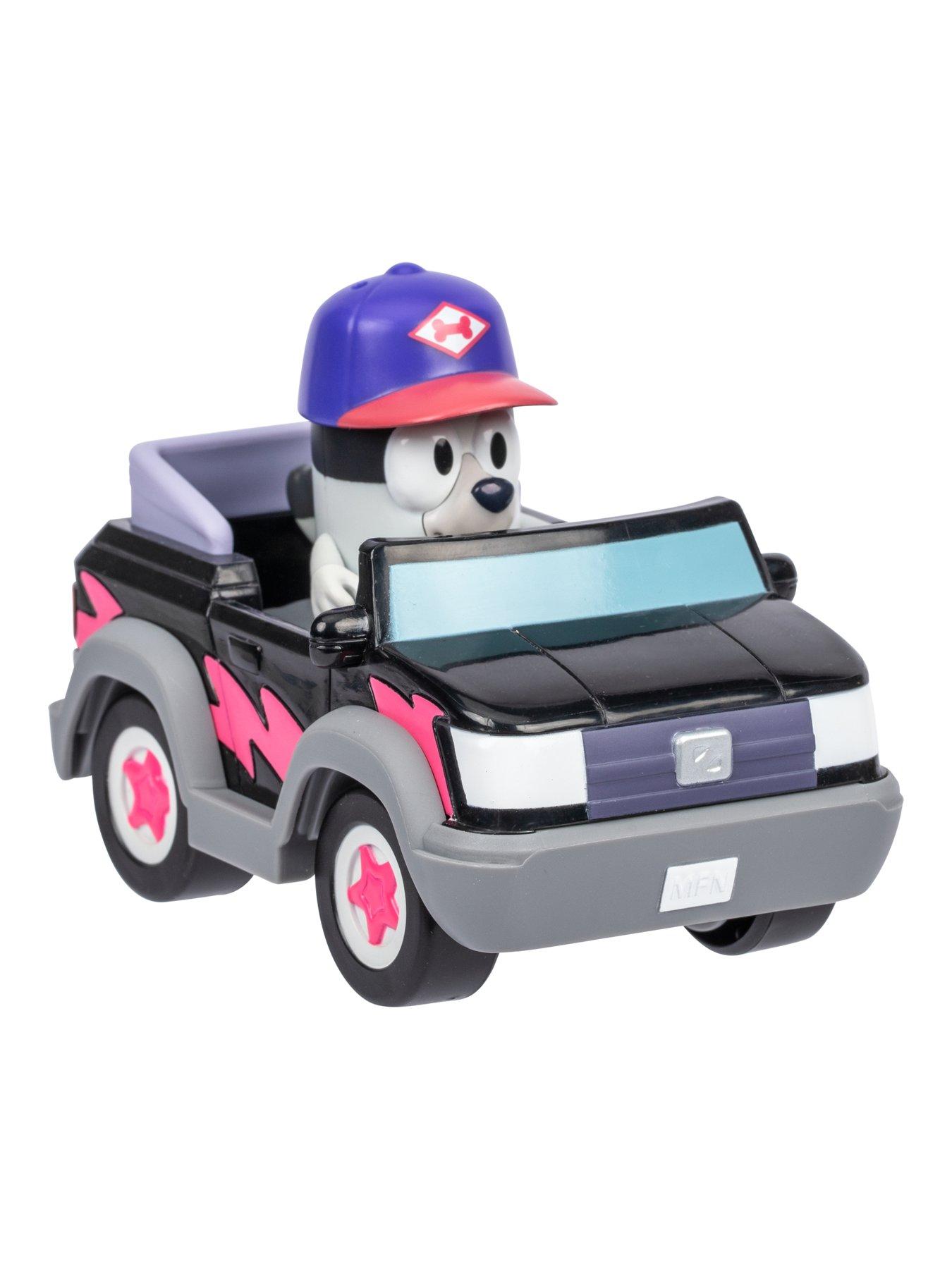 Image 4 of 7 of Bluey BASIC VEHICLE Pizza Girls Car with Muffin
