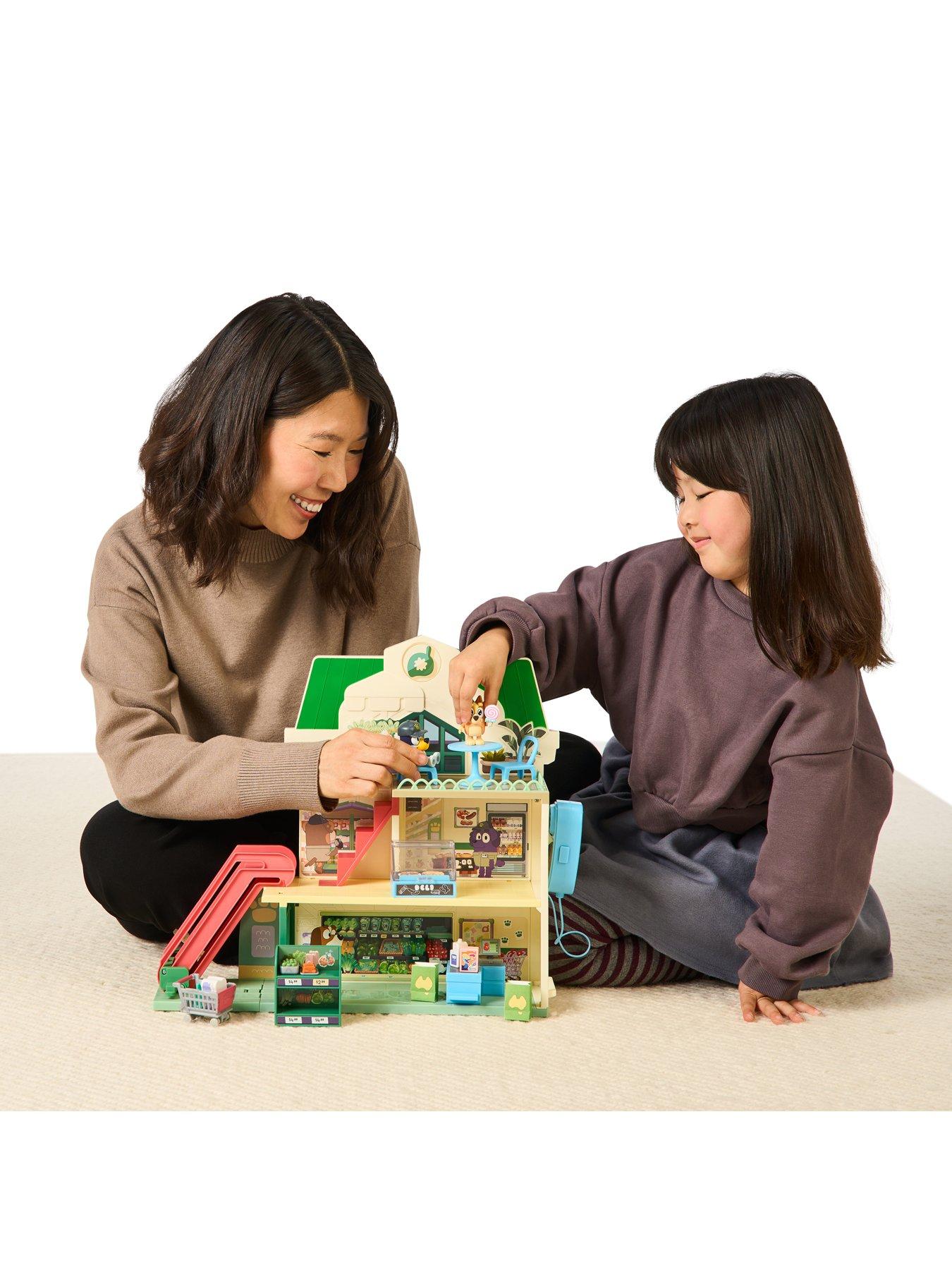 Image 4 of 8 of Bluey Supermarket Playset
