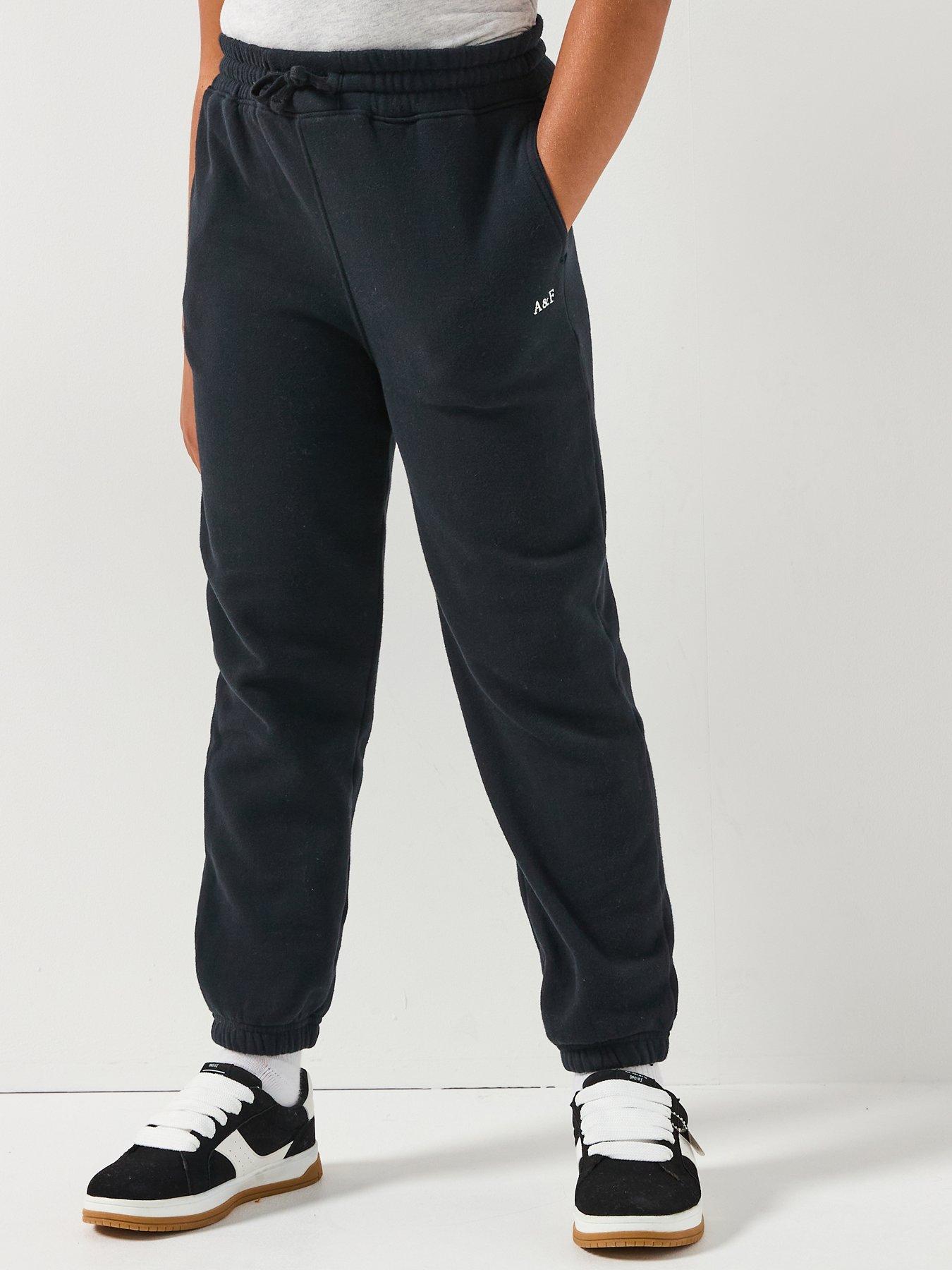 undefined Girls Essential Fleece Jogger - Black