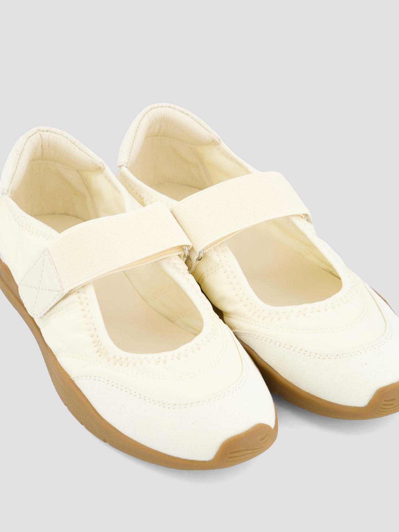 Image 5 of 7 of The Very Collection Ballet Trainer&nbsp;- Cream