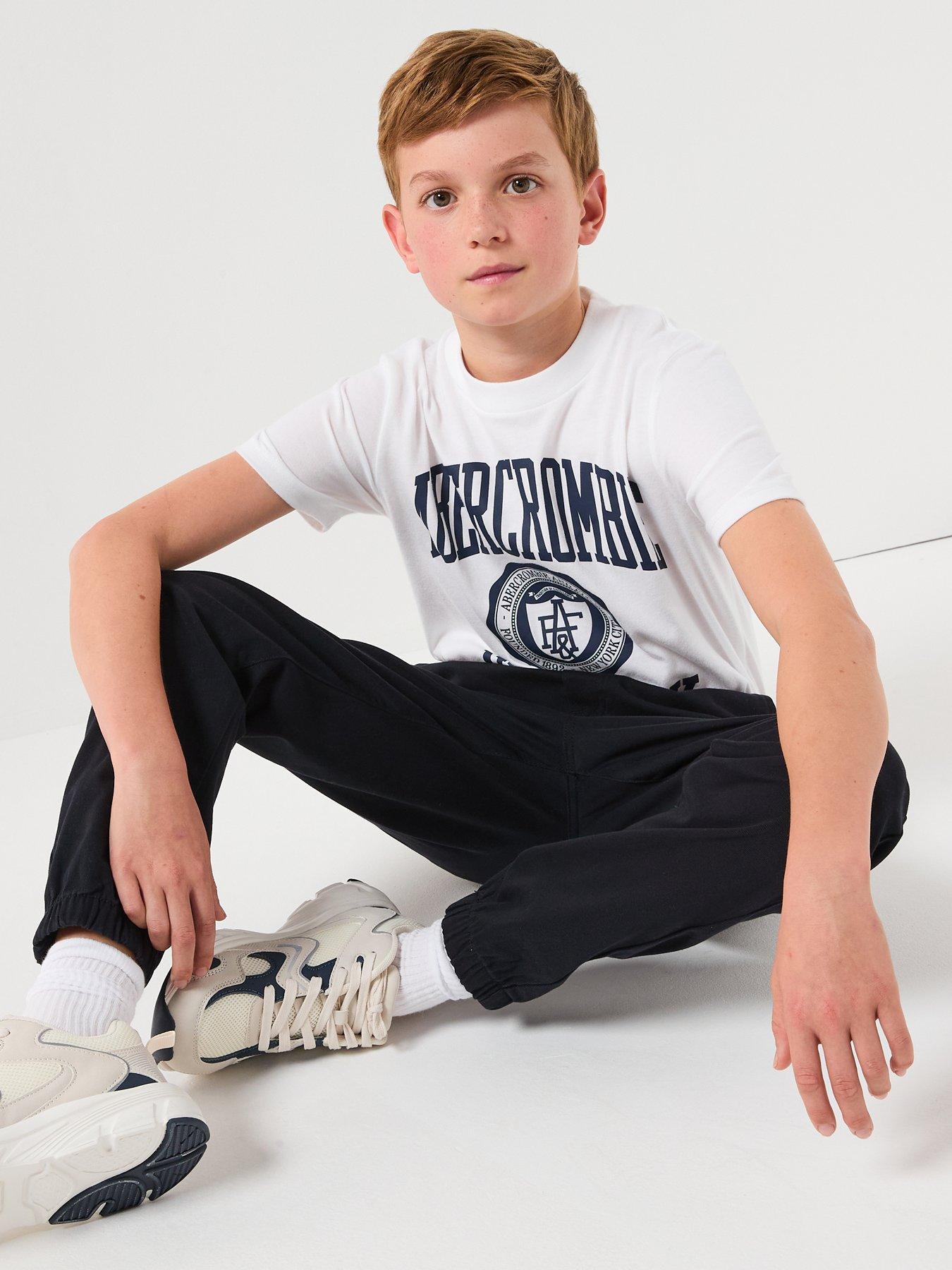 Image 4 of 5 of Abercrombie & Fitch Boys Slim Twill Jogger - Black