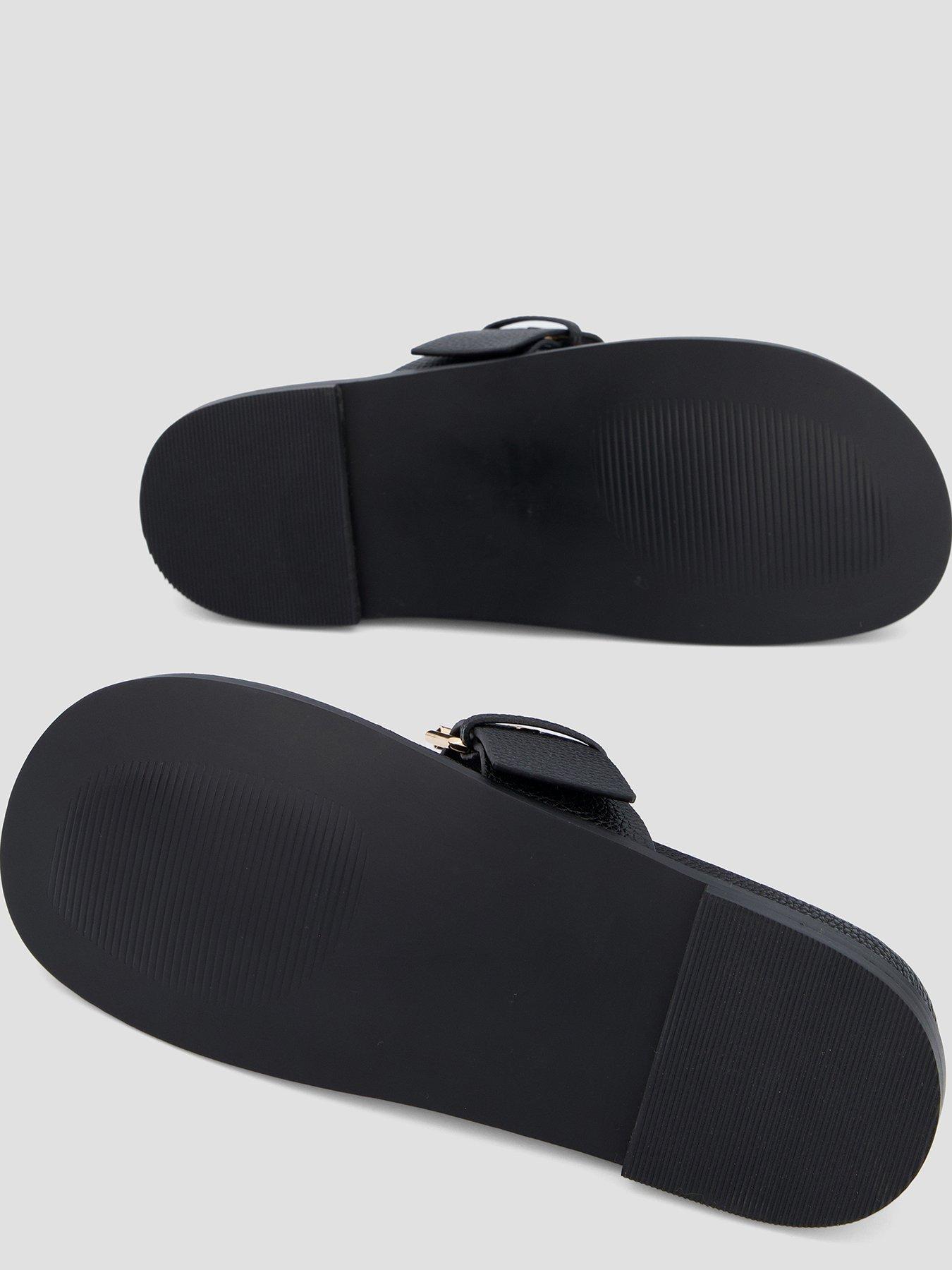 Image 4 of 7 of The Very Collection Toe Post Footbed Sandal - Black