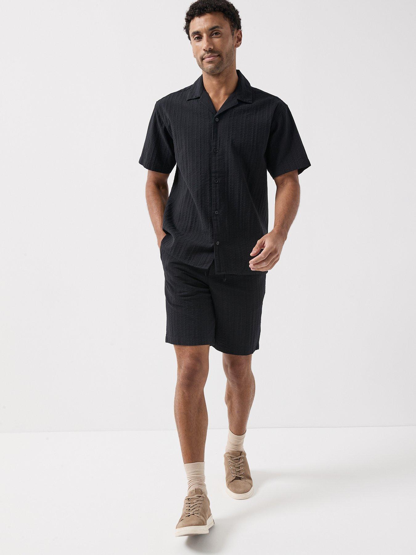 Image 3 of 6 of Jack & Jones Tyson Textured Shorts - Black