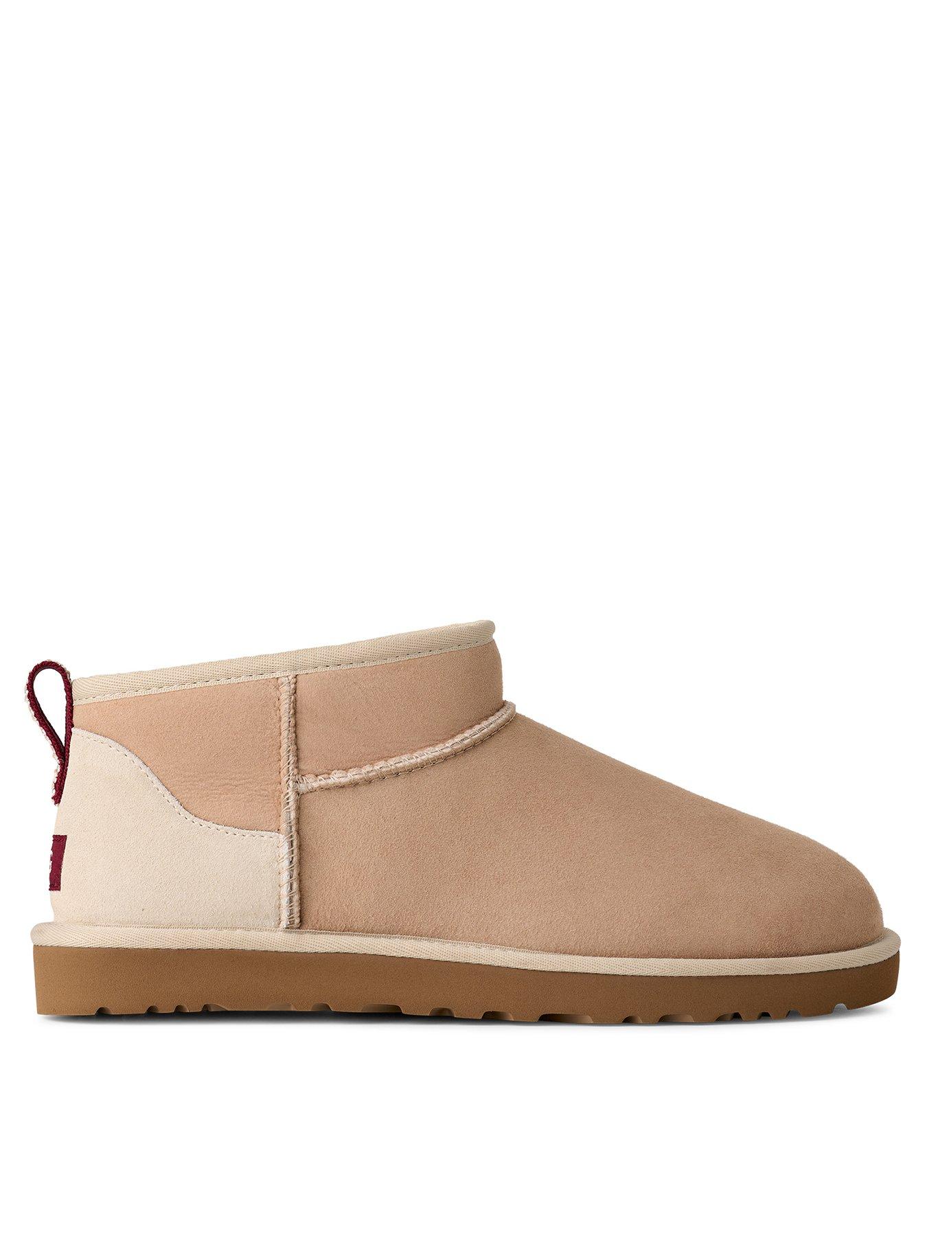 ugg-mens-classic-ultra-mini-chukka-boots-light-beige