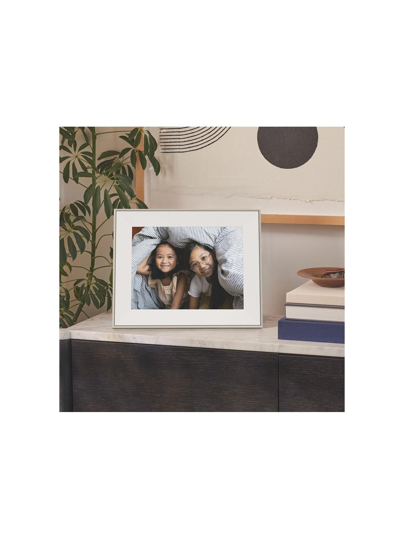 Image 7 of 8 of Aura Aspen Clay with Paper Mat Digital Photo Frame
