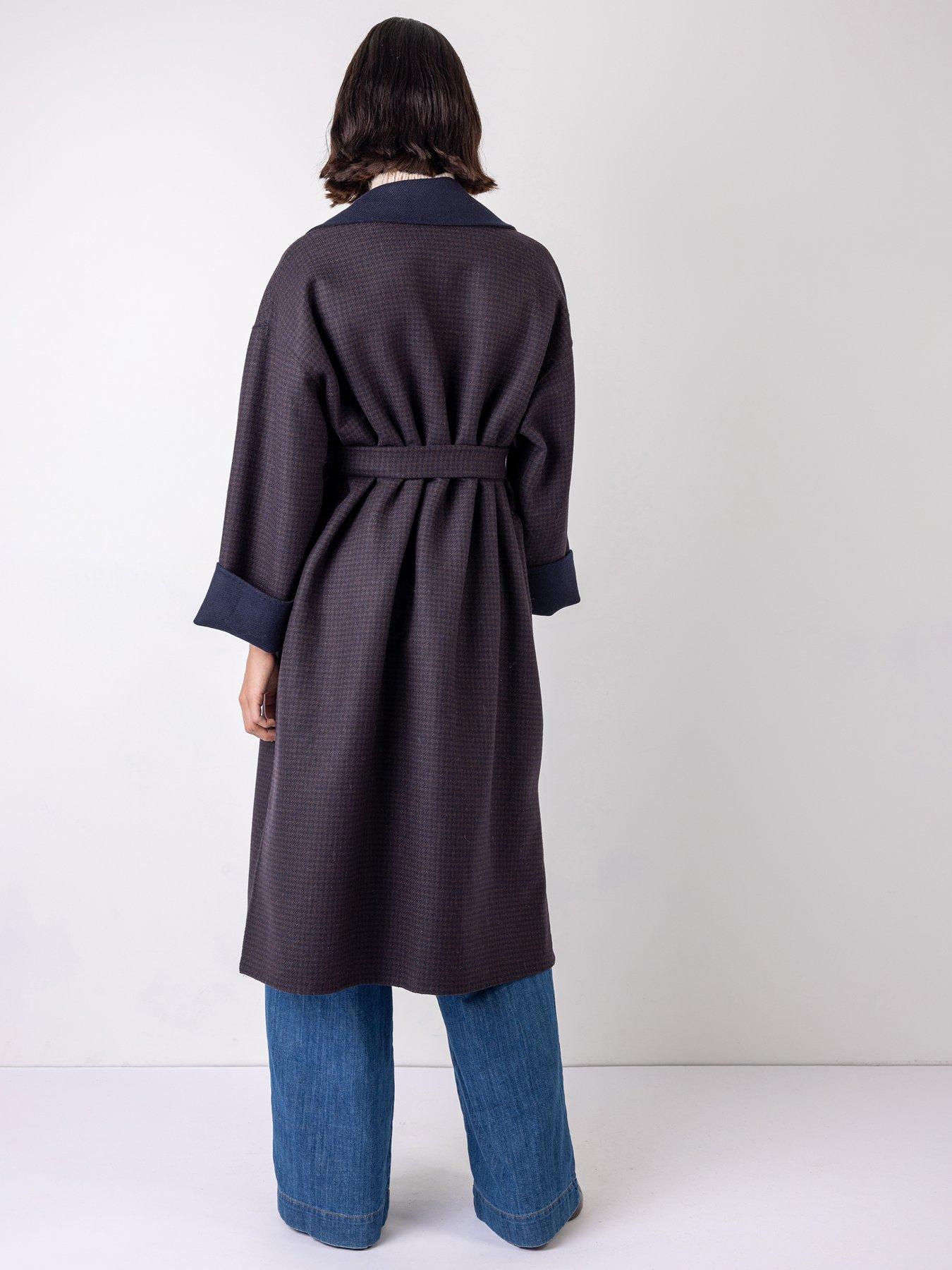 Image 2 of 3 of Vi.ve.re Sally Belted Coat - Navy/brown