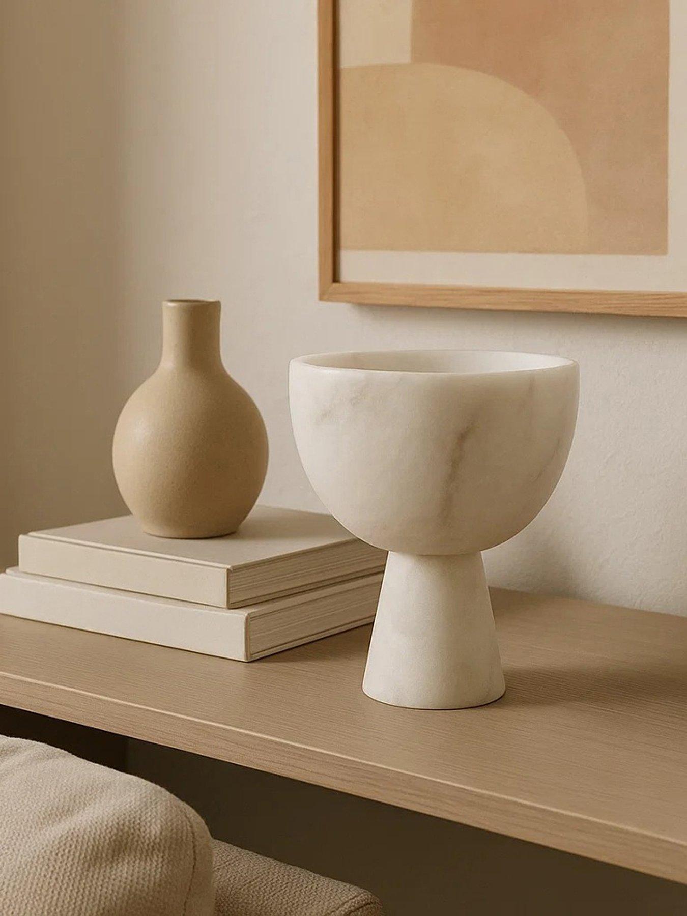 undefined Salmo Small White Marble Pedestal Bowl