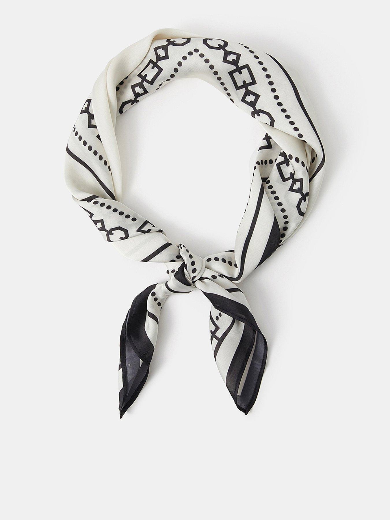 undefined Monochrome Chain Print Satin Scarf - Cream