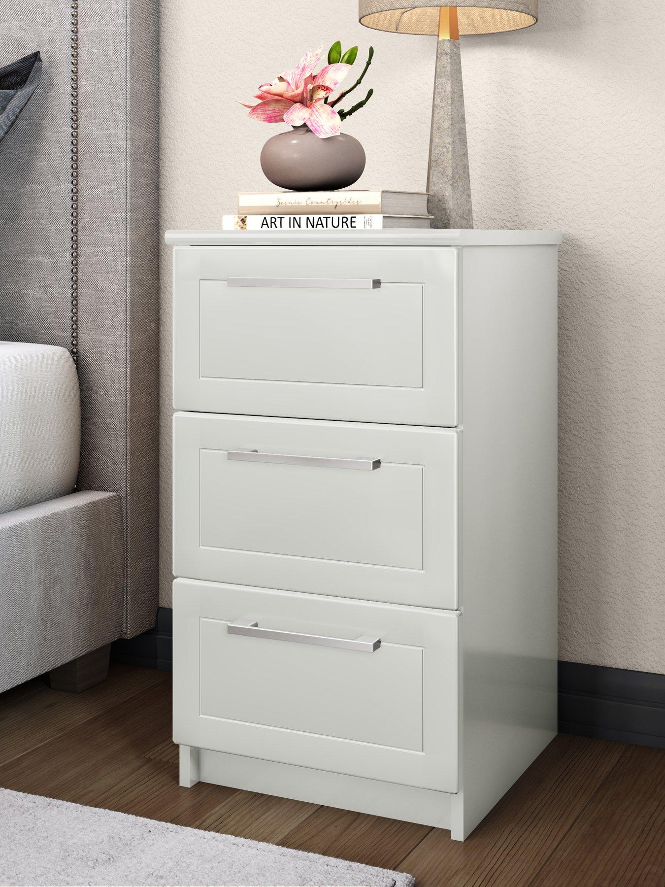 One Call Sinai Ready Assembled 3 Drawer Bedside Chest