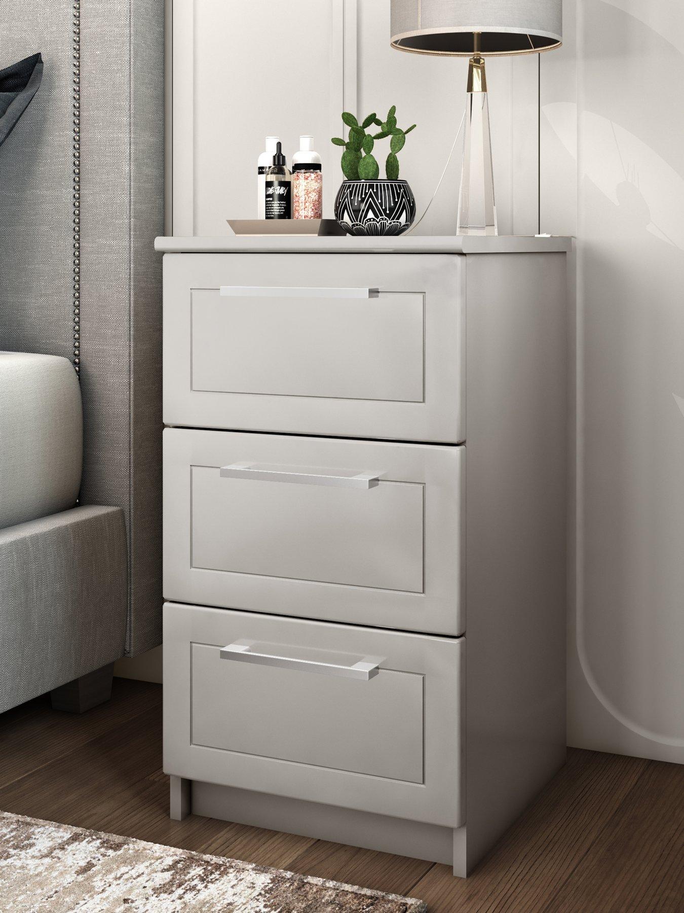 One Call Sinai Ready Assembled 3 Drawer Bedside Chest