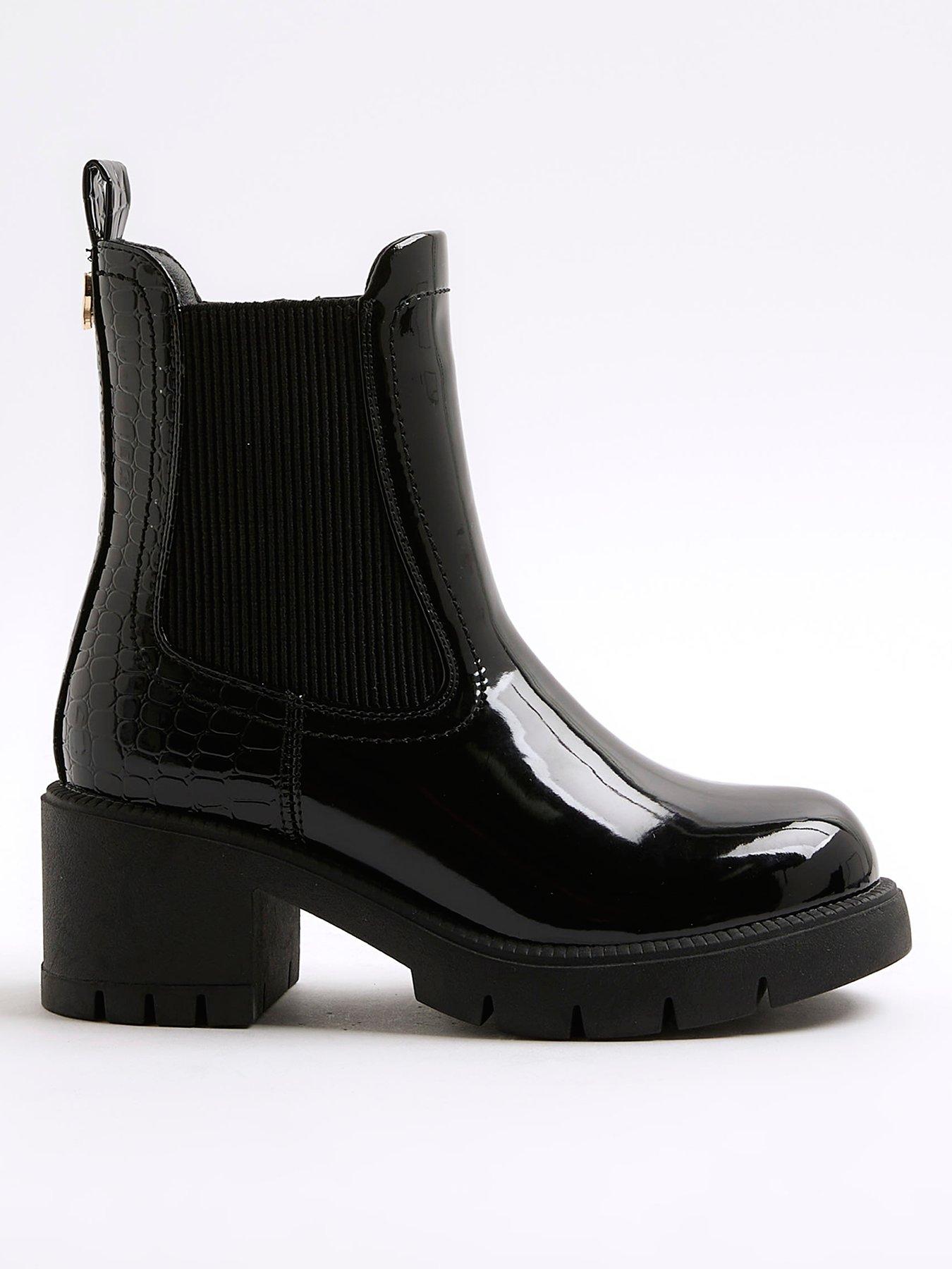 Image 1 of 5 of River Island Older Girls Patent Heart Heeled Chelsea Boots - Black