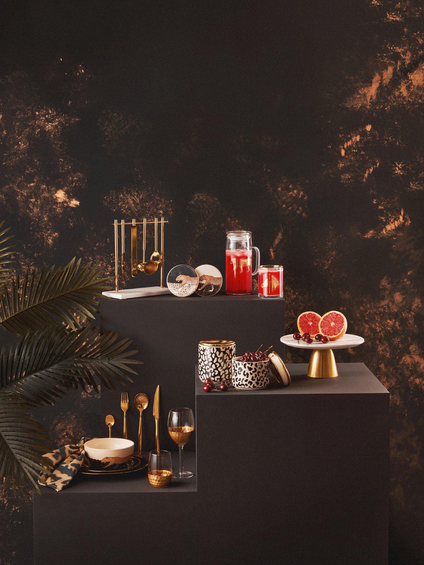 Interiors By Premier London Leo Set Of 4 Coasters