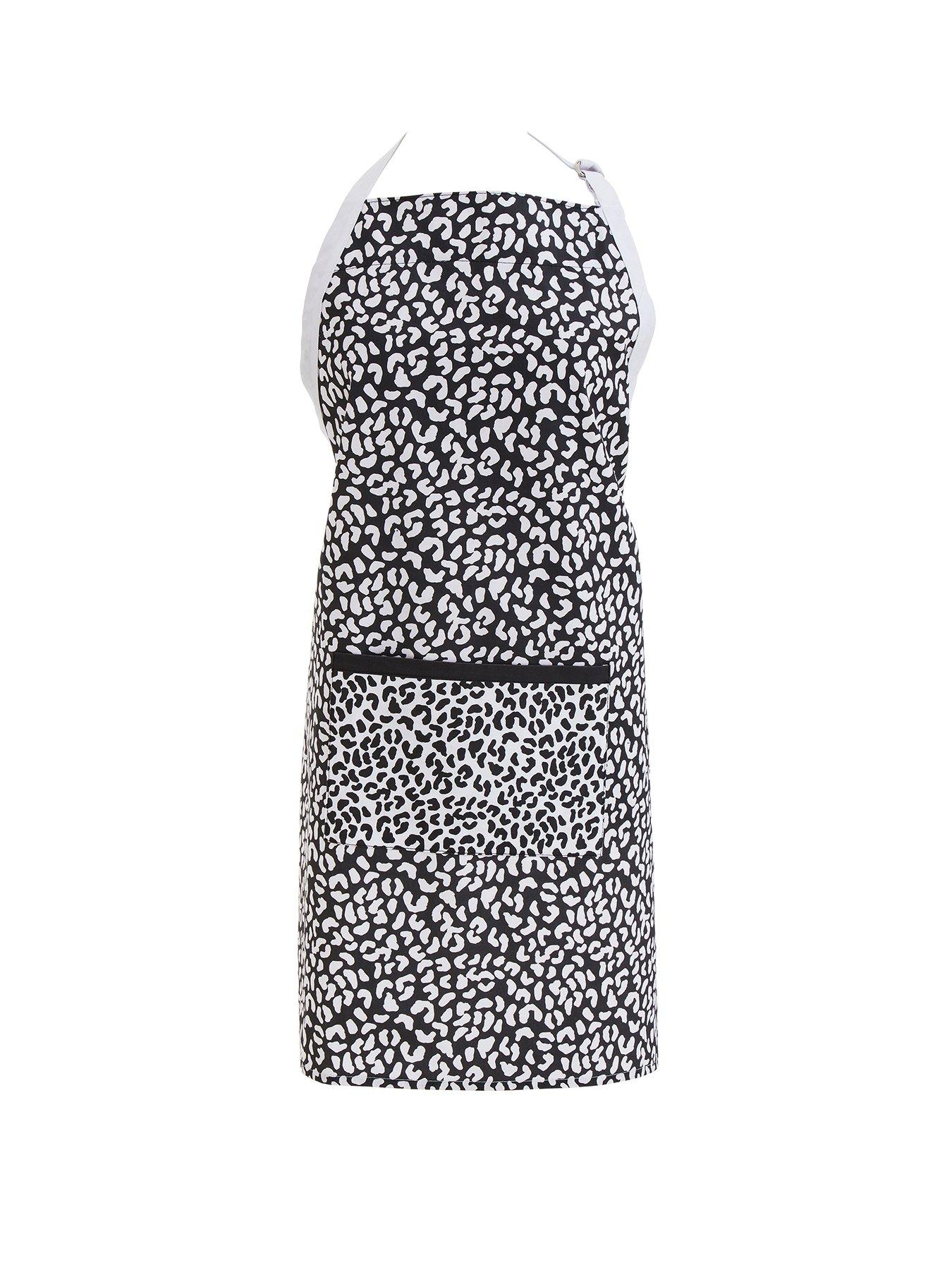 undefined London Leo Apron