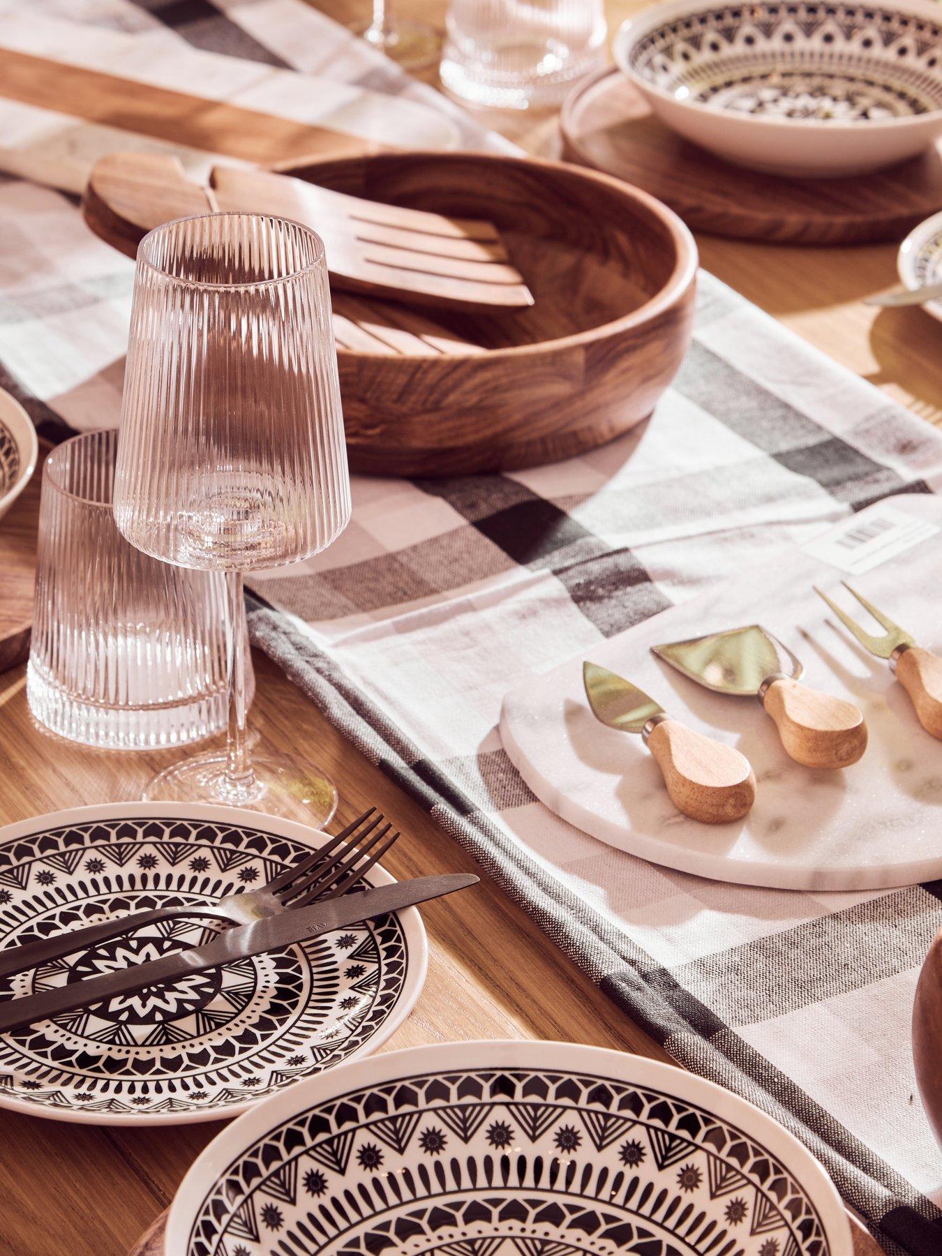 Image 3 of 4 of Interiors By Premier Eldon Set Of Four Ribbed Wine Glasses