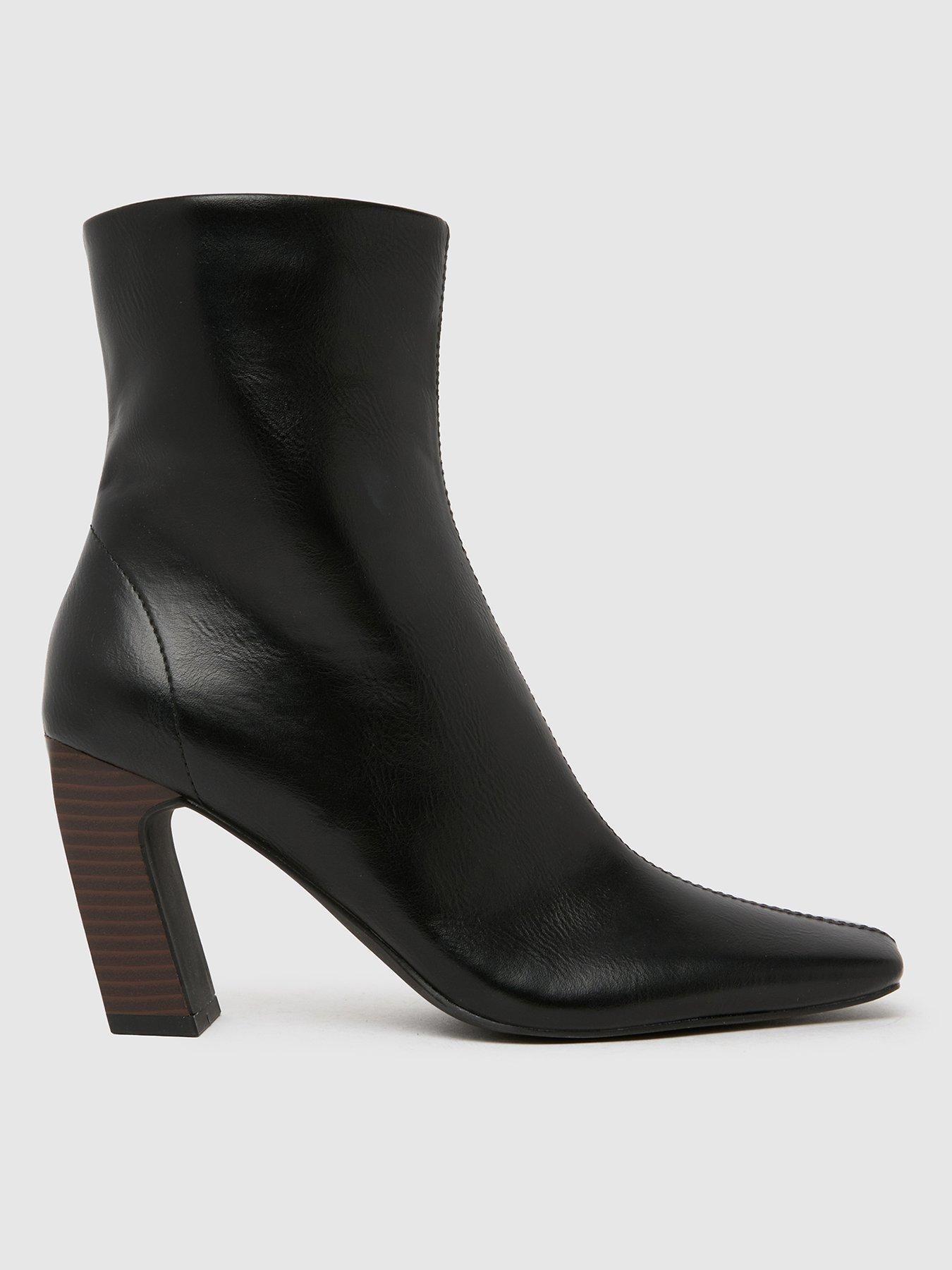 Schuh Bryson Stack Heel Boots - Black