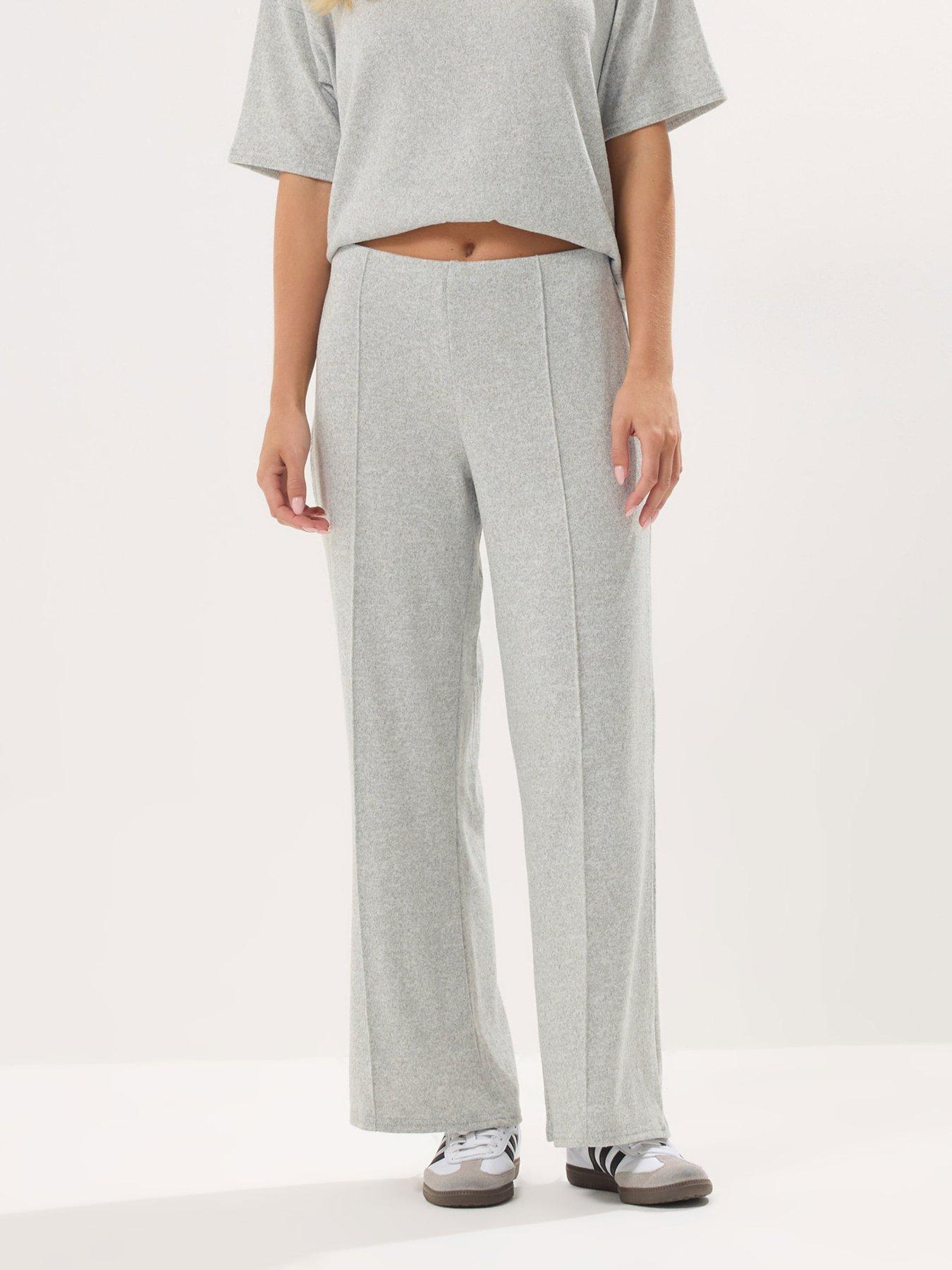 undefined Petite Soft Touch Pintuck Wide Leg Trouser - Grey