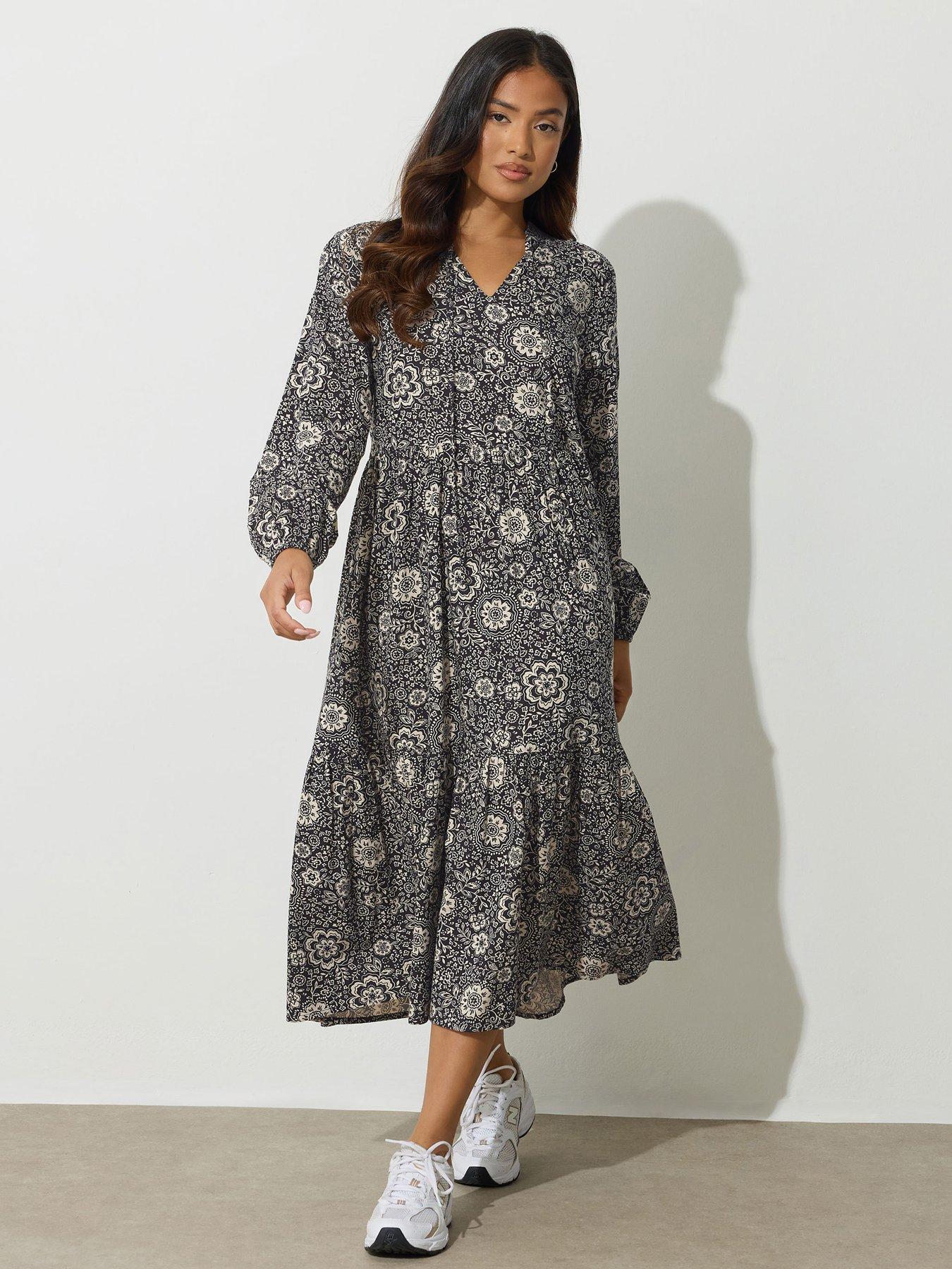 PixieGirl Petite Folk Floral Tie Neck Midaxi Dress - Black