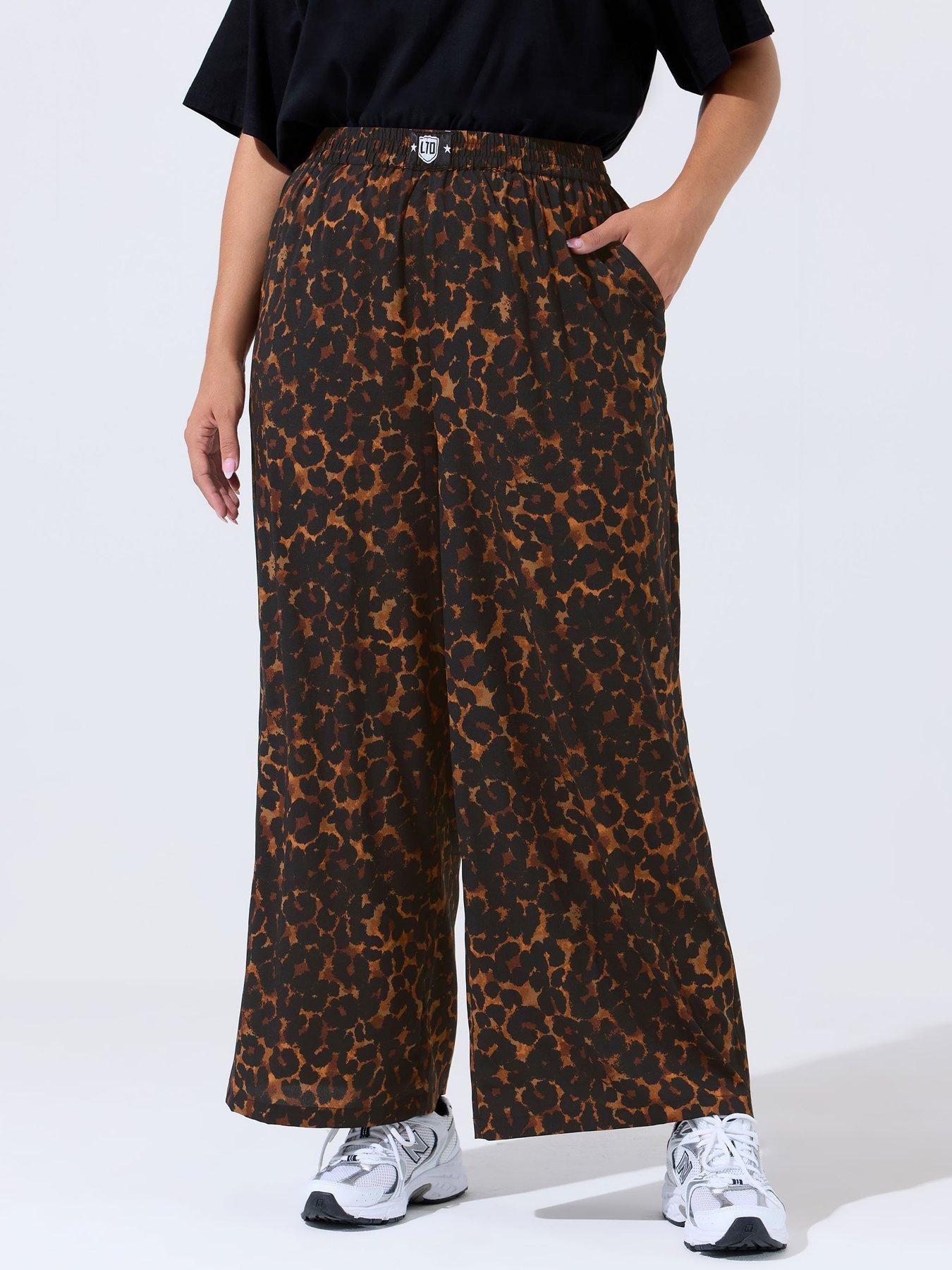 undefined Curve Leopard Print Boxer Label Trousers - Brown