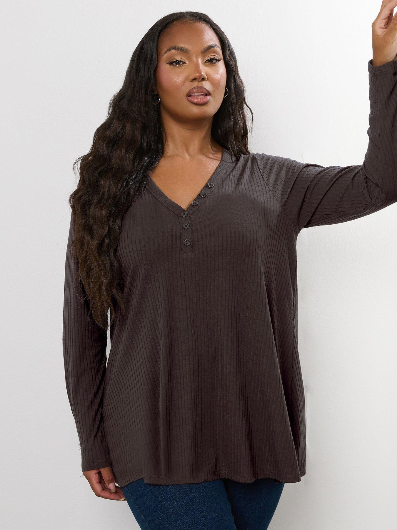 undefined Curve Rib Swing Henley Top - Brown