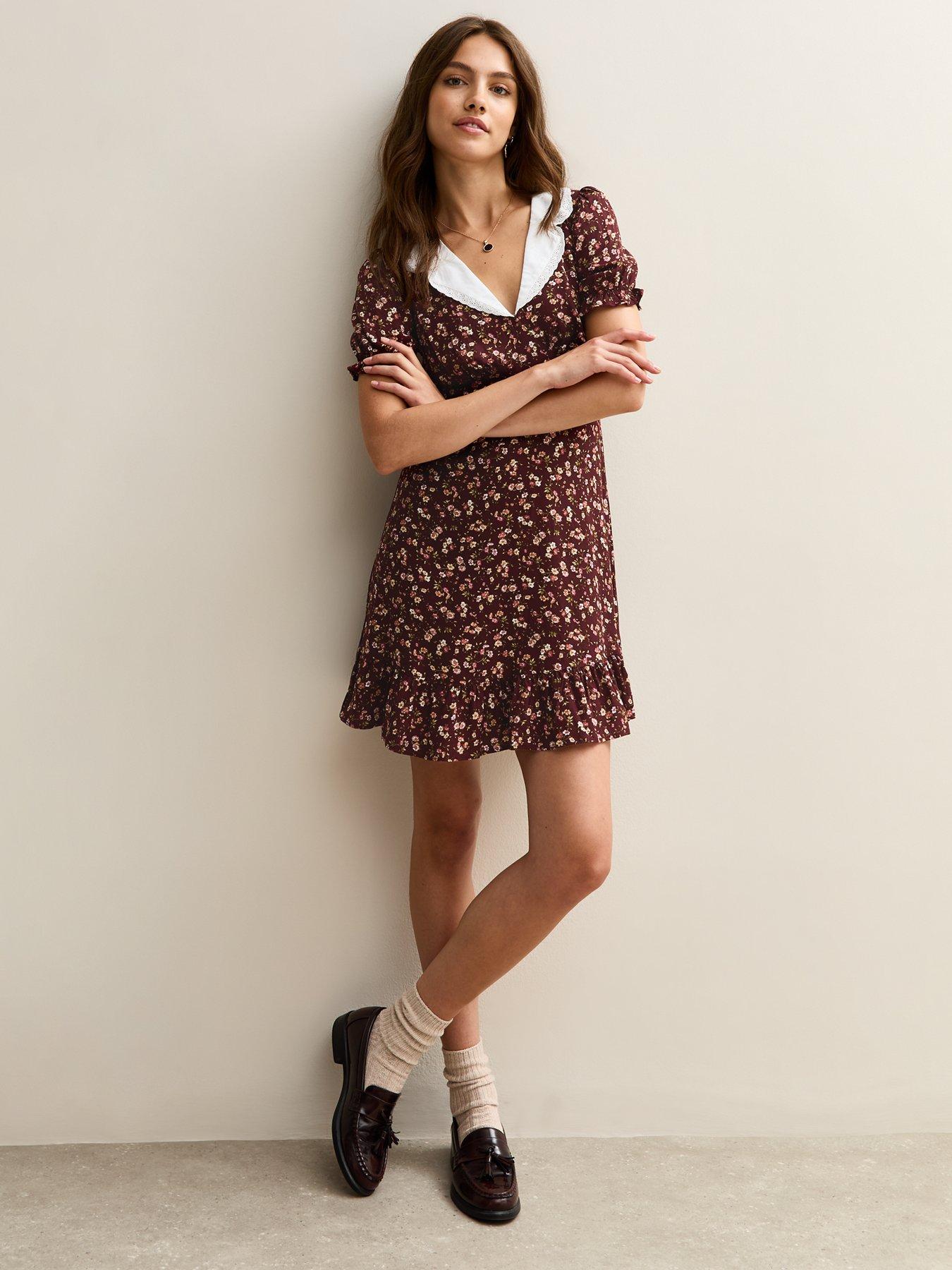 undefined Floral Print Contrast Collar Mini Dress - Red
