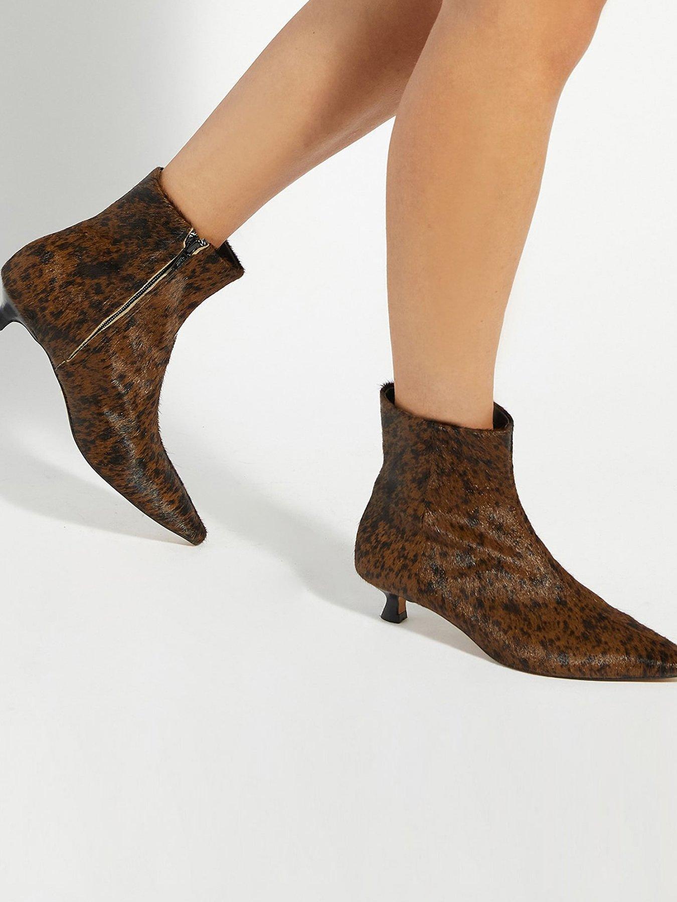 Leather Ankle Boots with 4.5 cm Kitten Heels