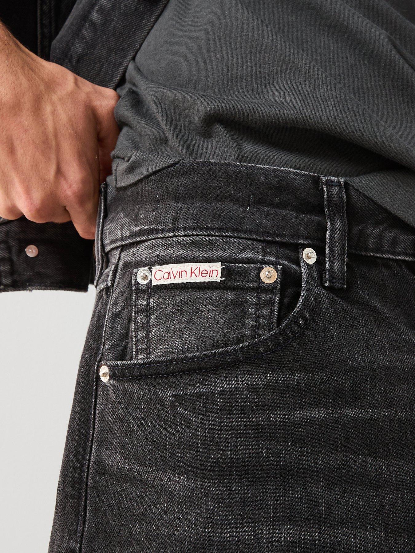 Image 5 of 6 of Calvin Klein Jeans 90S Straight Fit Jeans - Black