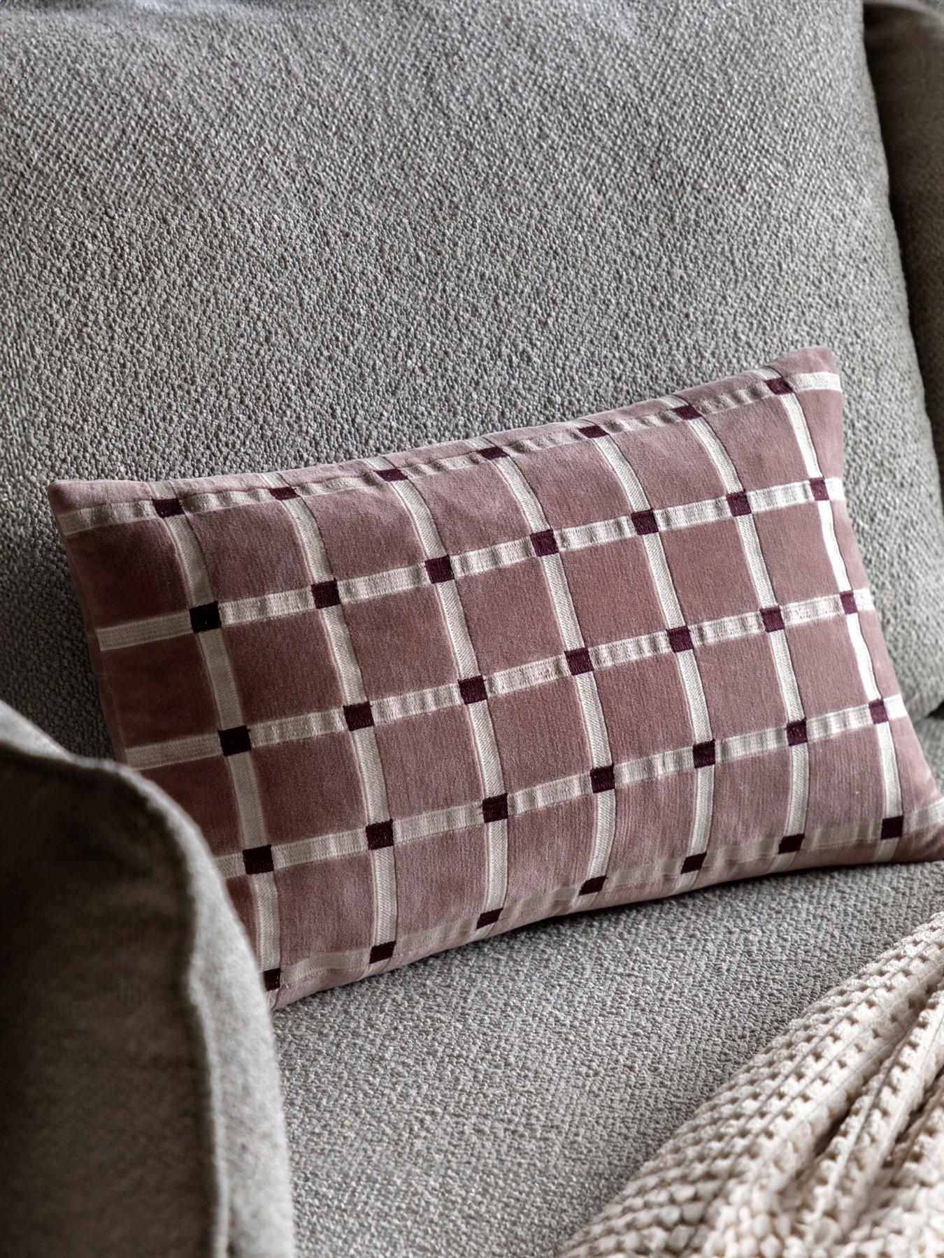 Gallery Direct Sana Velvet Cushion Mauve