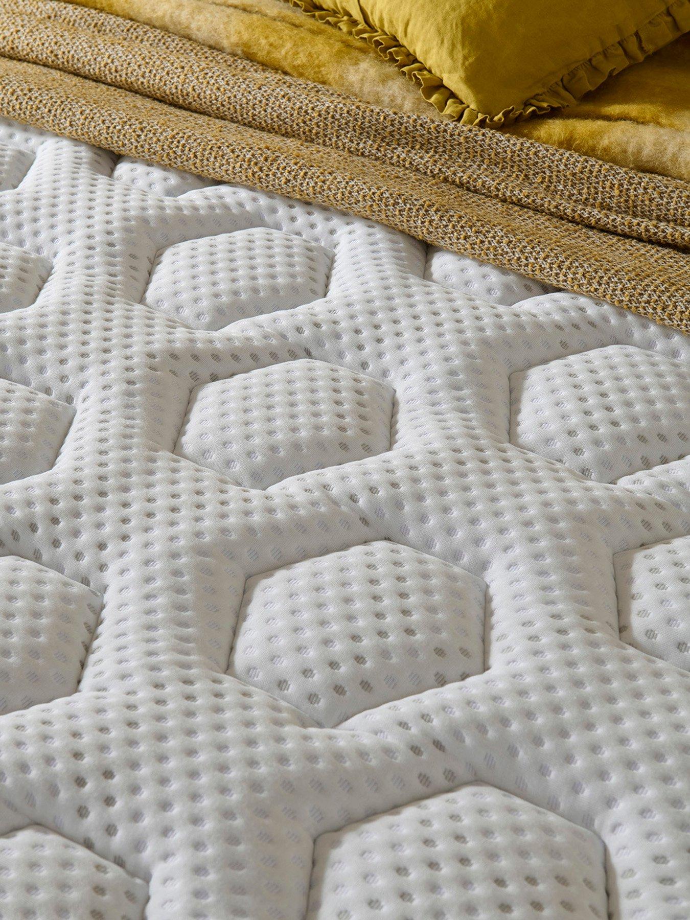 Image 7 of 7 of Silentnight Memory Cool 3000 Box Top Mattress