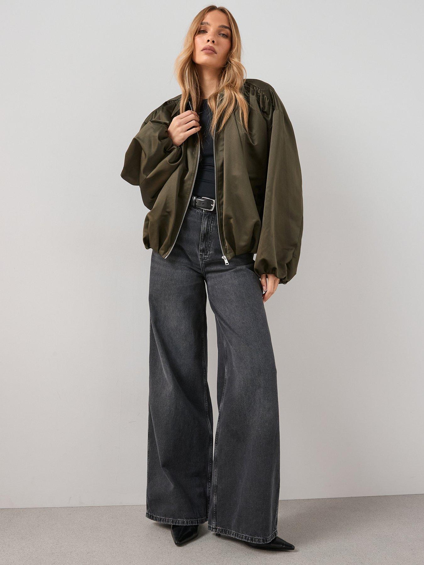 Image 5 of 6 of The Very Collection Soft Volume Bubble Hem Jacket &nbsp;- Khaki