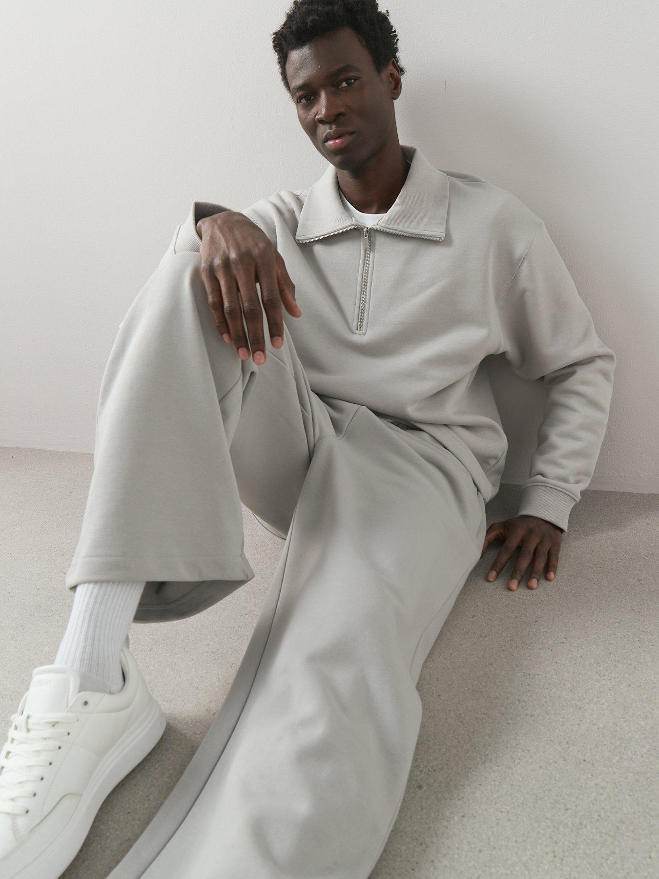 Image 4 of 6 of The Very Collection Pure Cotton Heavyweight Oversized Joggers - Grey